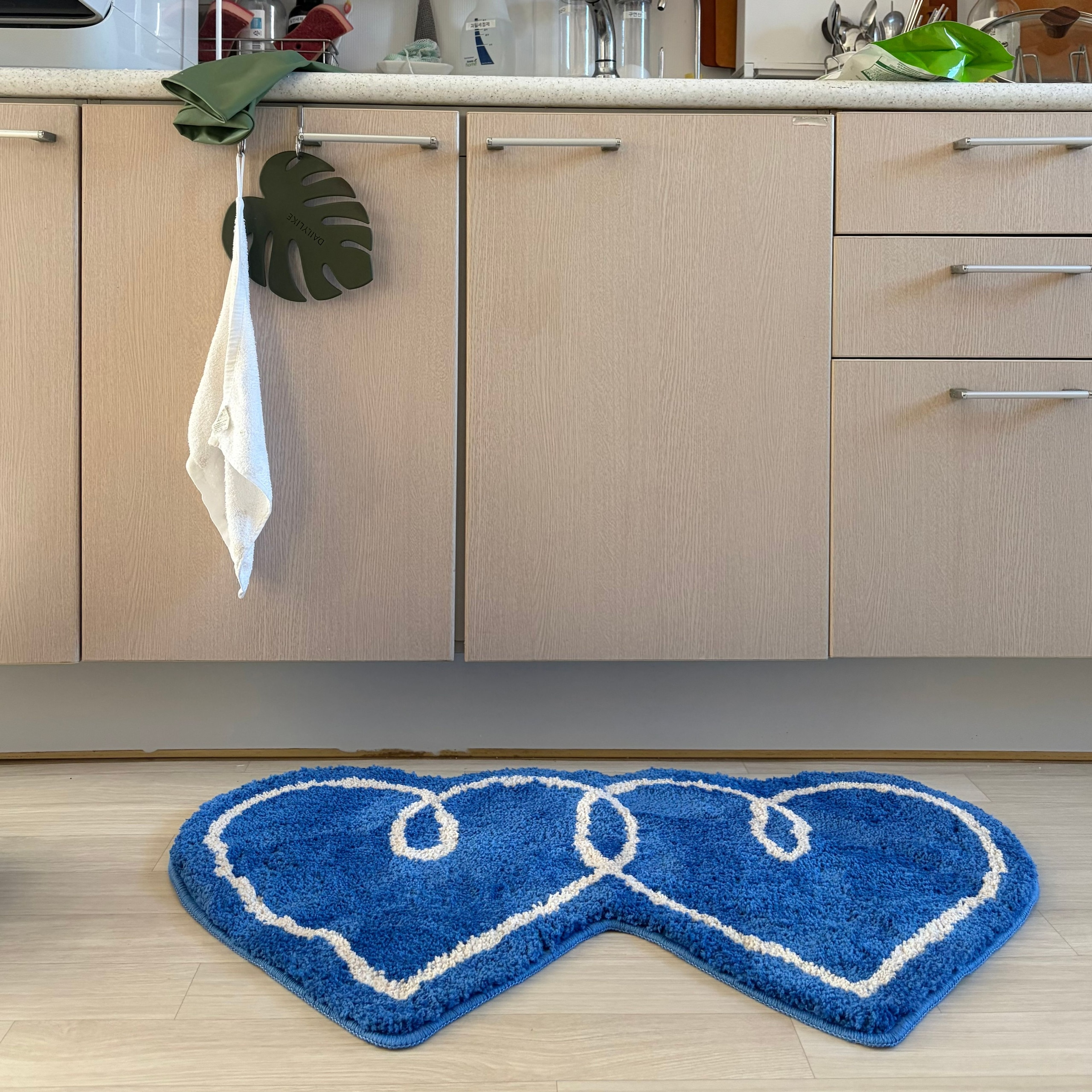 BWTZ Double Heart Accent Rug user photo