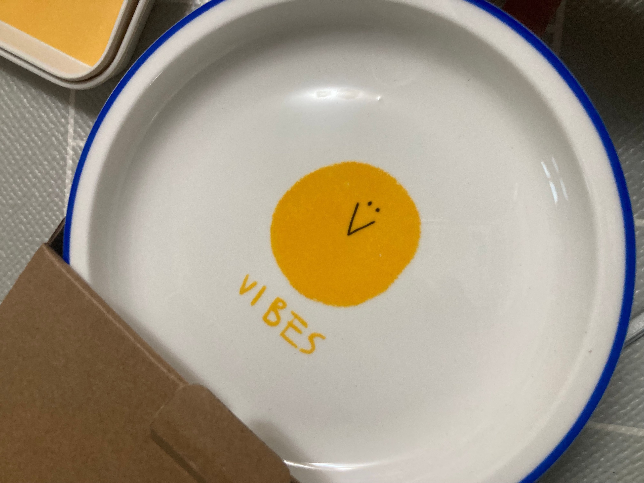 ON Smile Plate Set for 4 (4-Piece) user photo