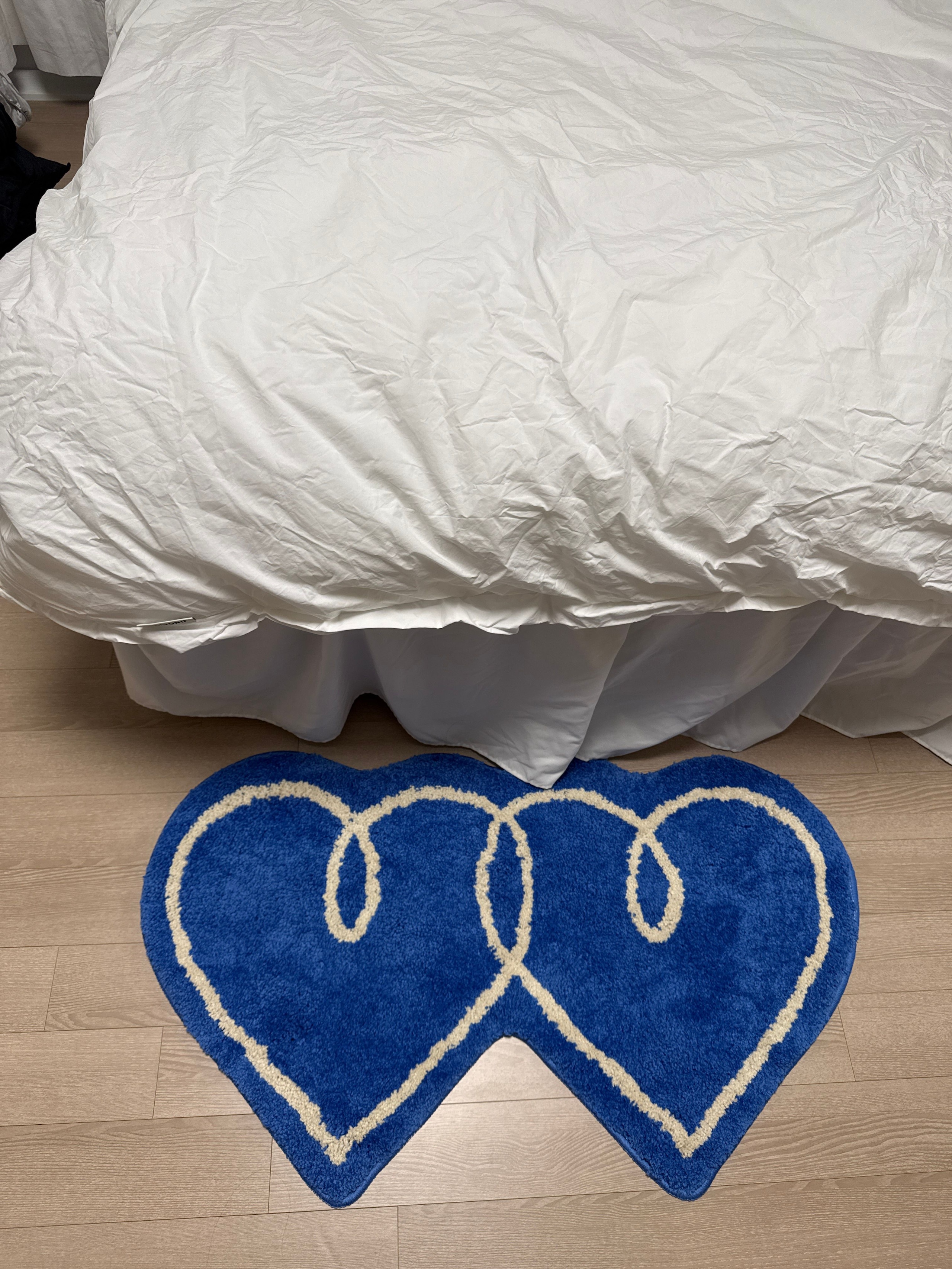 BWTZ Double Heart Accent Rug user photo