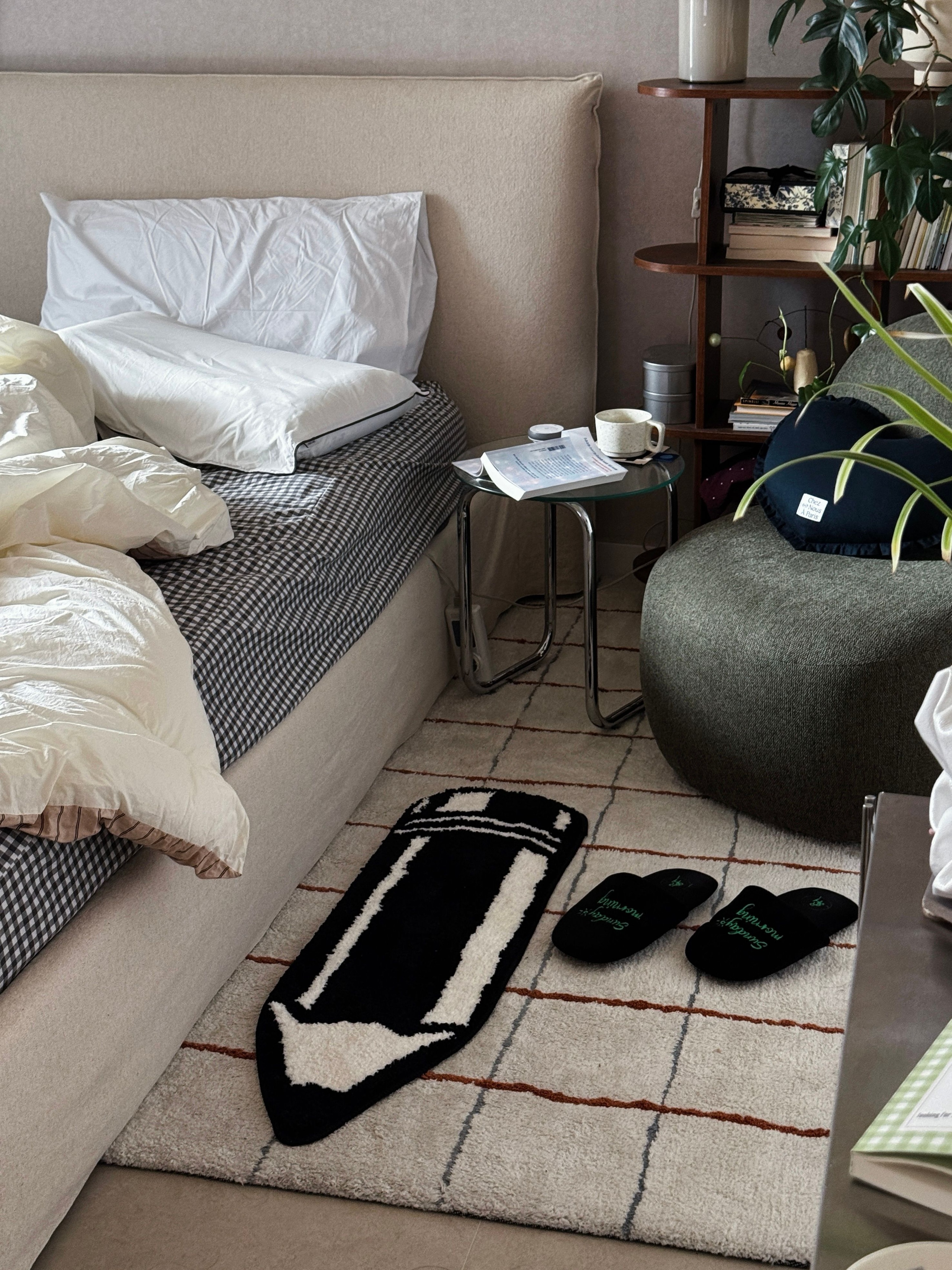 Soft Velvet Home Slippers - Set of 2 user photo