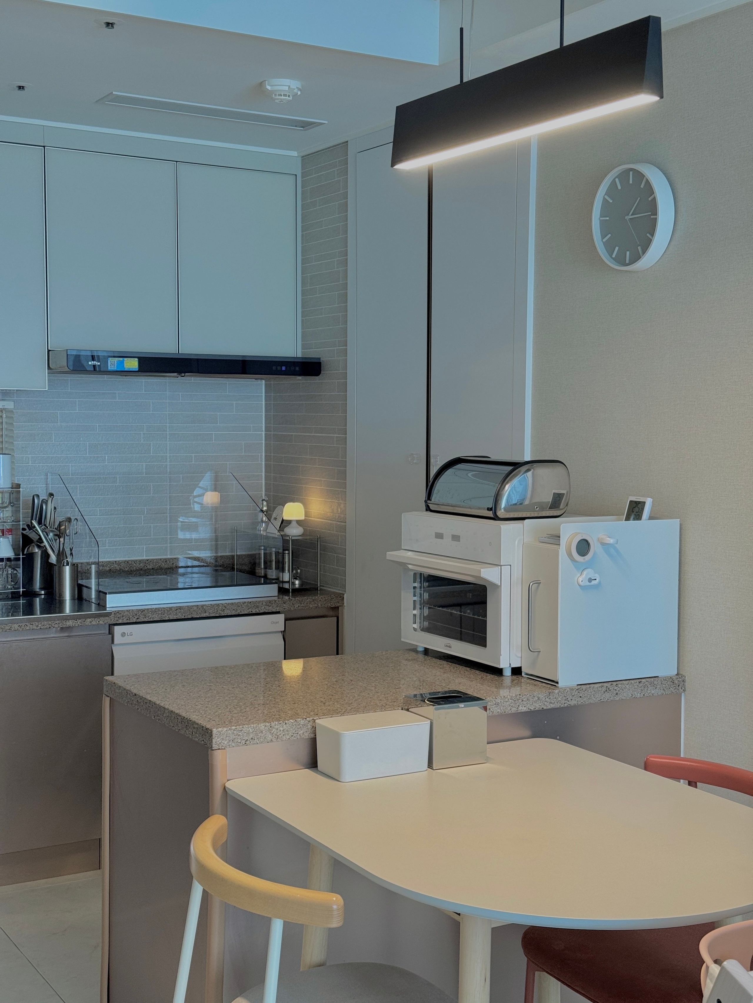 Roll-Up Stainless Steel Bread Box user photo