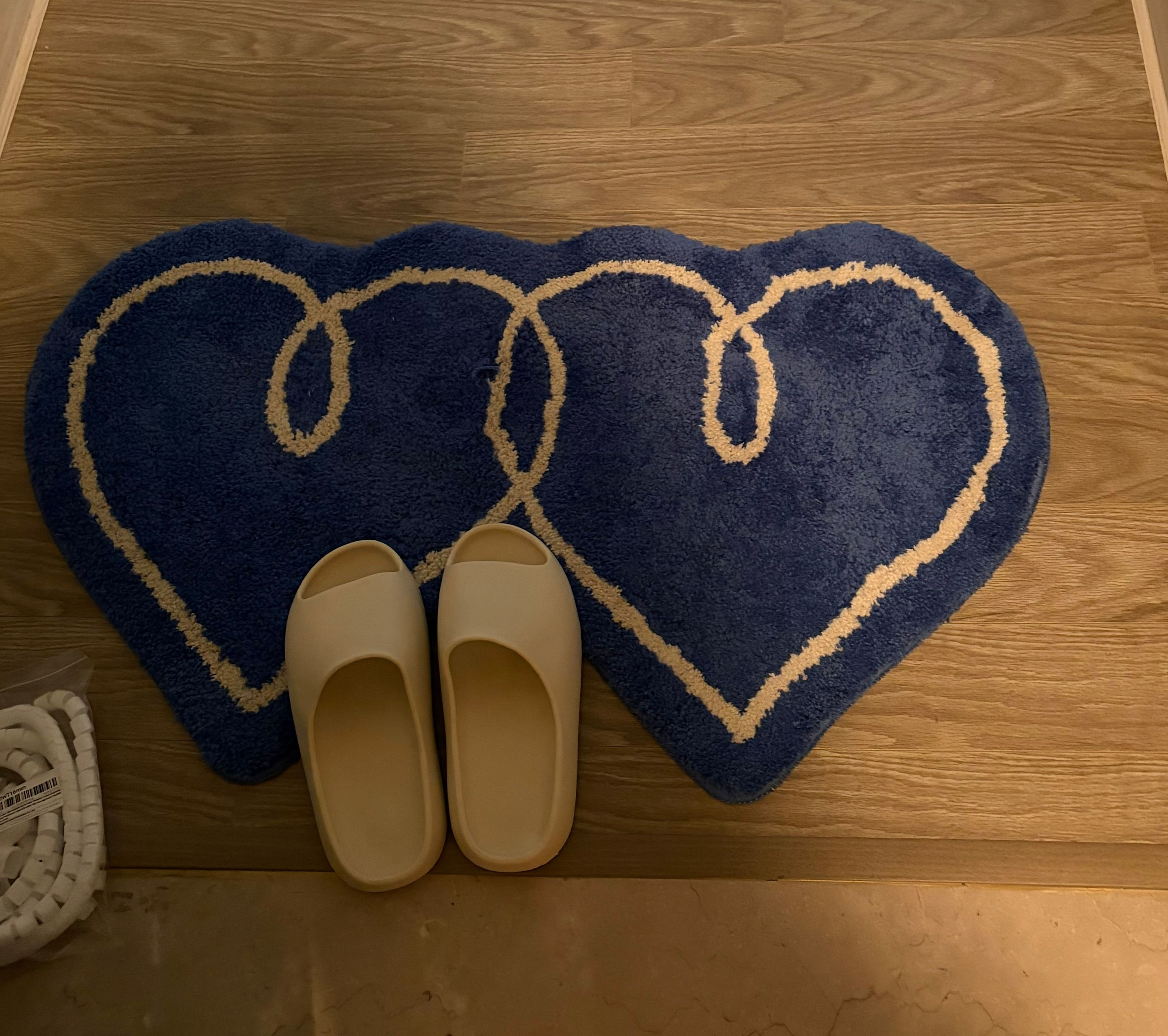 BWTZ Double Heart Accent Rug user photo