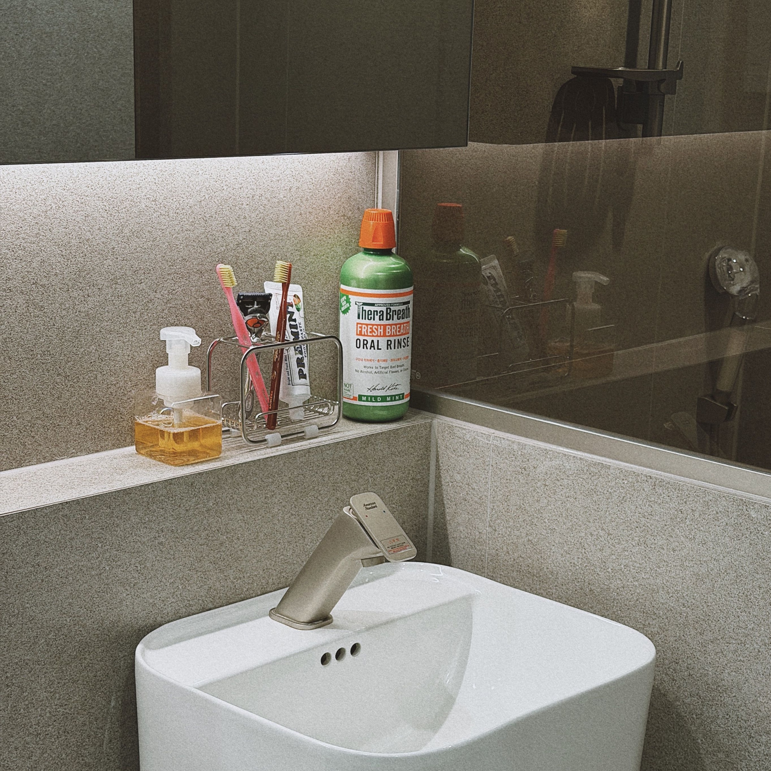 304 Stainless Steel Toothbrush Holder user photo