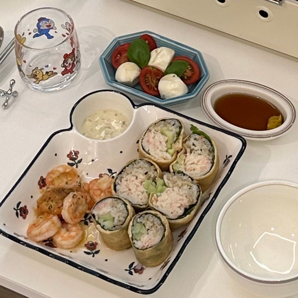 Floral Square Serving Plate Set with Sauce Dish (2-Piece) user photo