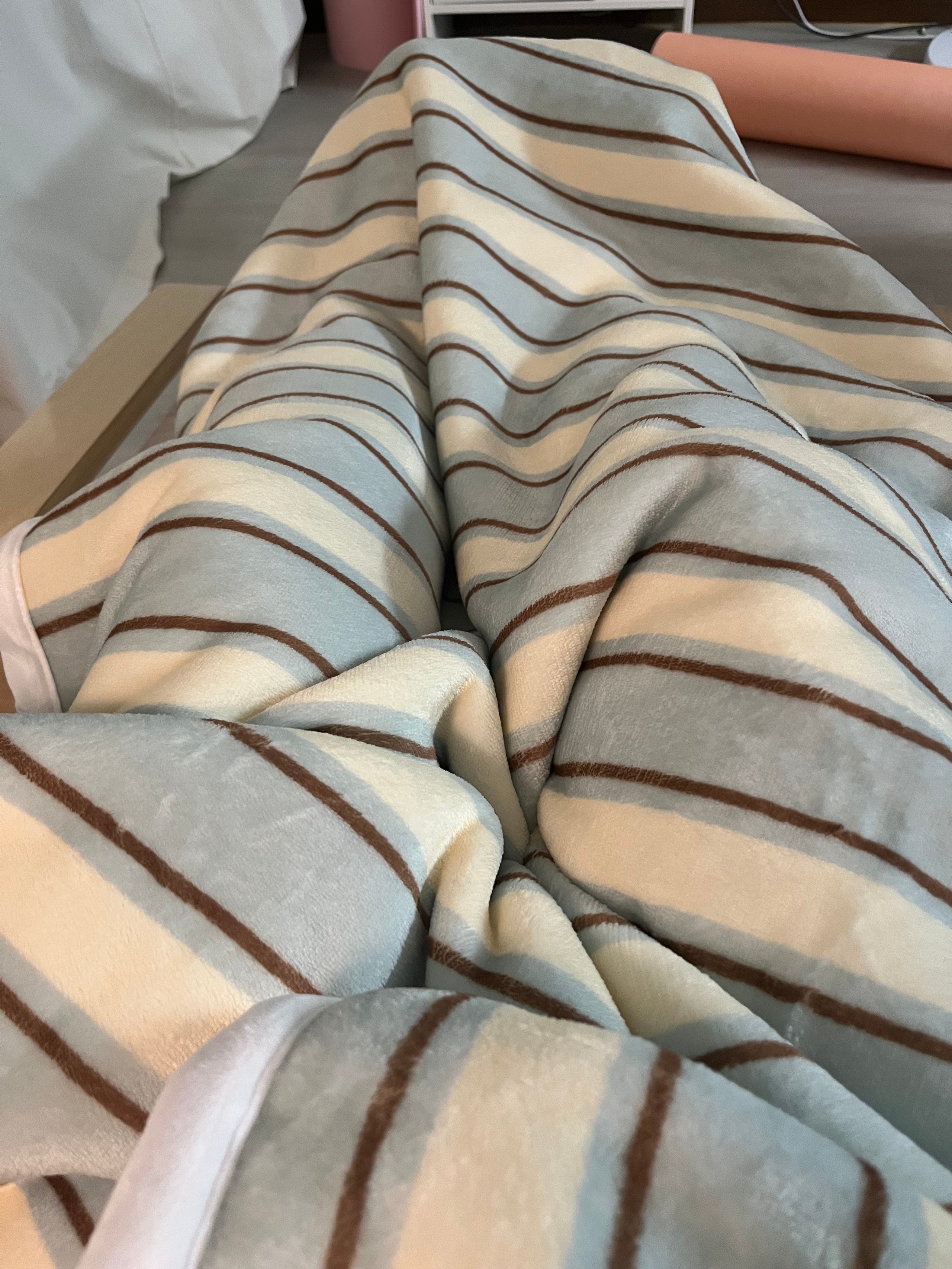 Blooming Flannel Microfiber All-Season Sherpa Blanket user photo