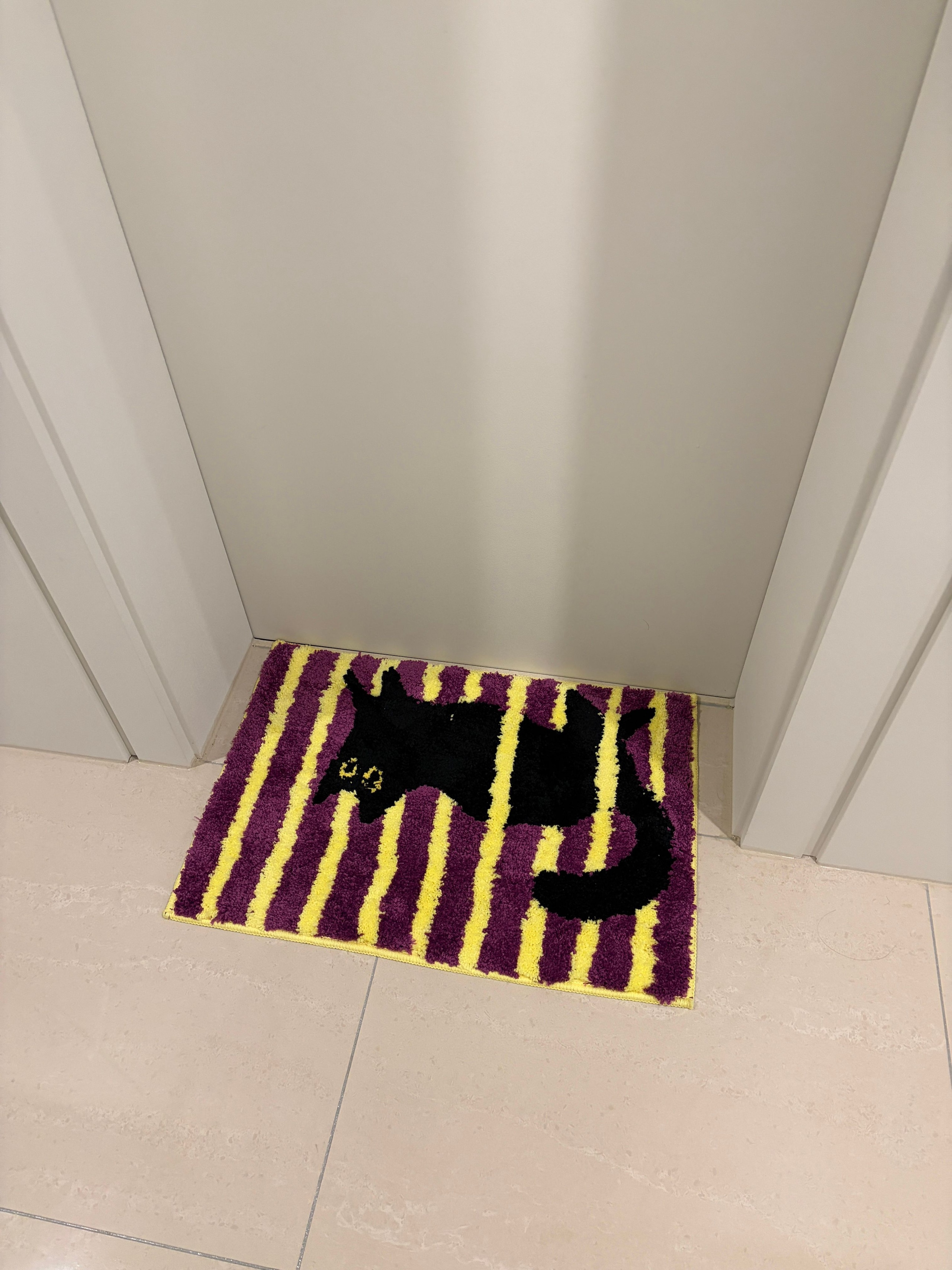 Curious Cat Tufted Accent Mat user photo