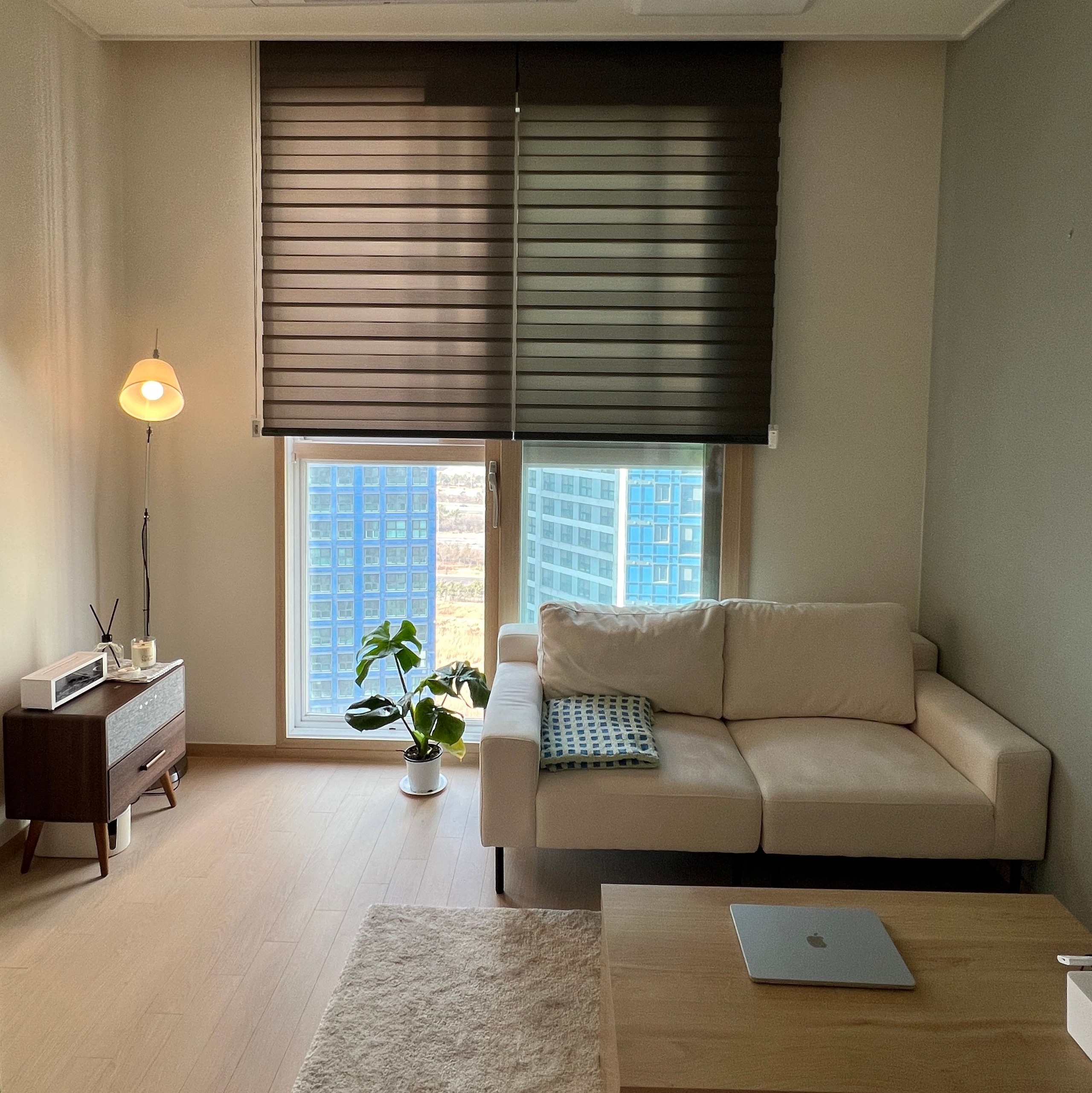 Oz Double-Sided Microfiber Blanket user photo