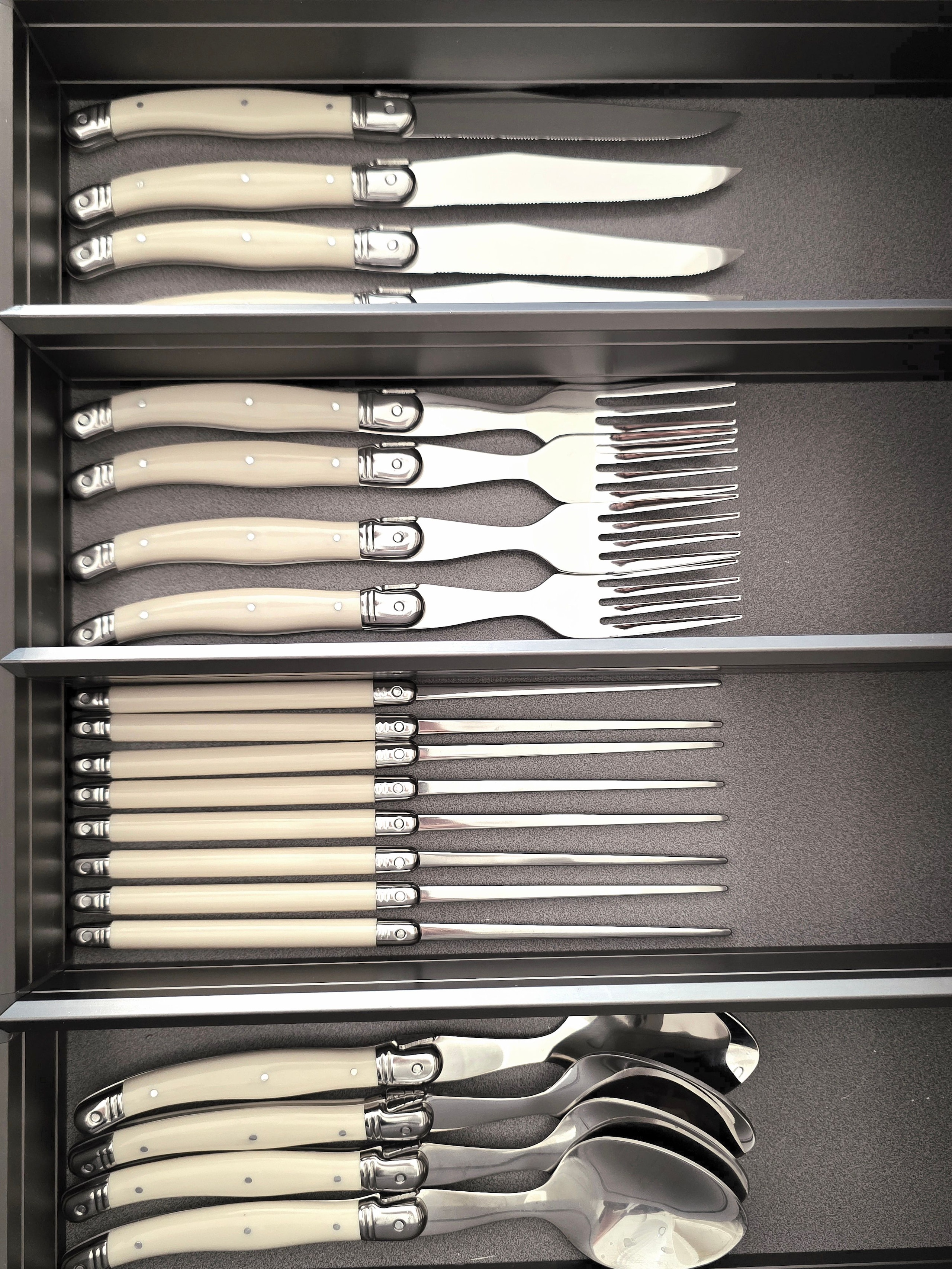 Laguiole Flatware & Chopsticks Set for 2 (8-Piece) user photo