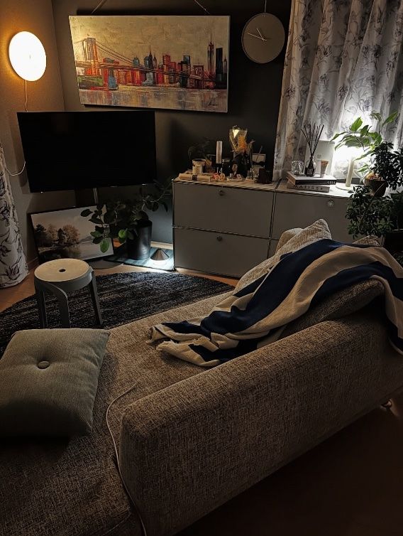 Oz Double-Sided Microfiber Blanket user photo