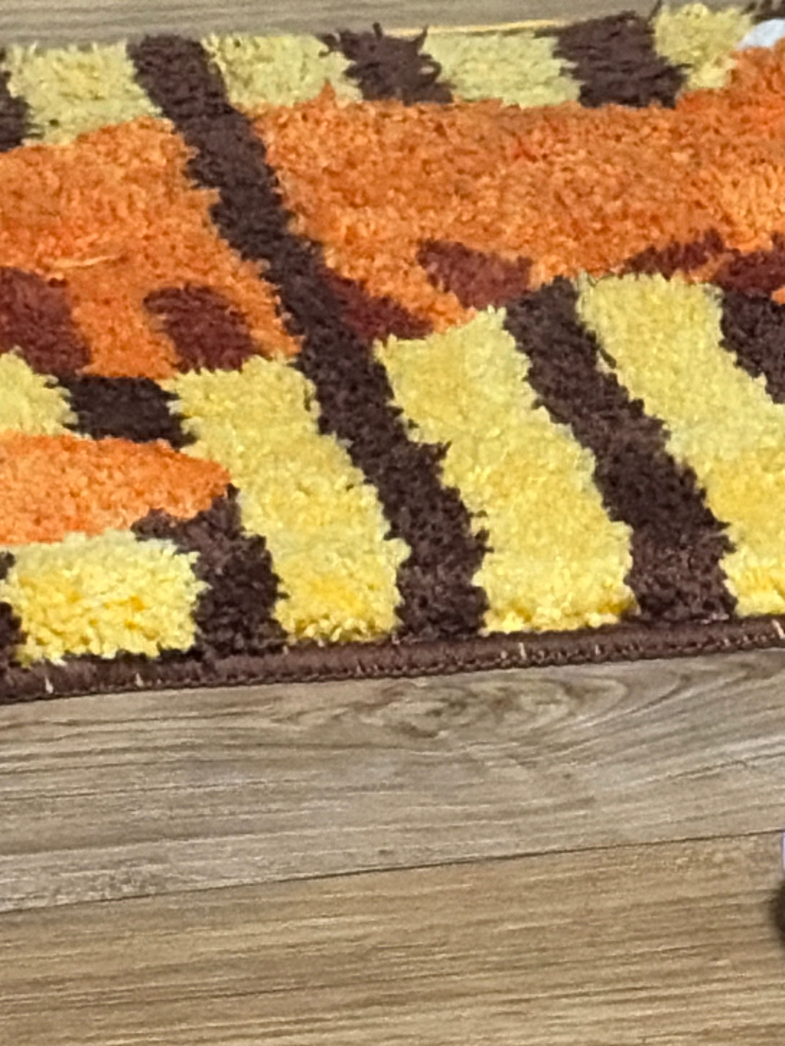Curious Cat Tufted Accent Mat user photo