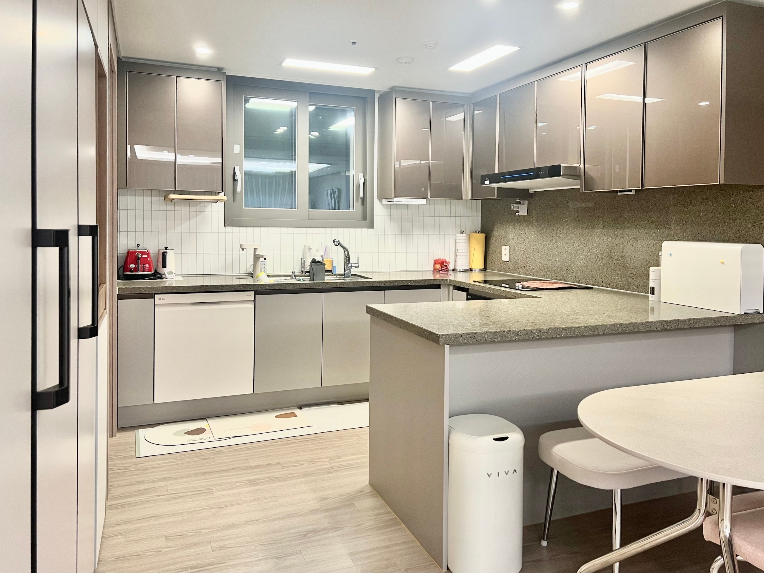 Mudita Slim Sliding Door Cabinet user photo