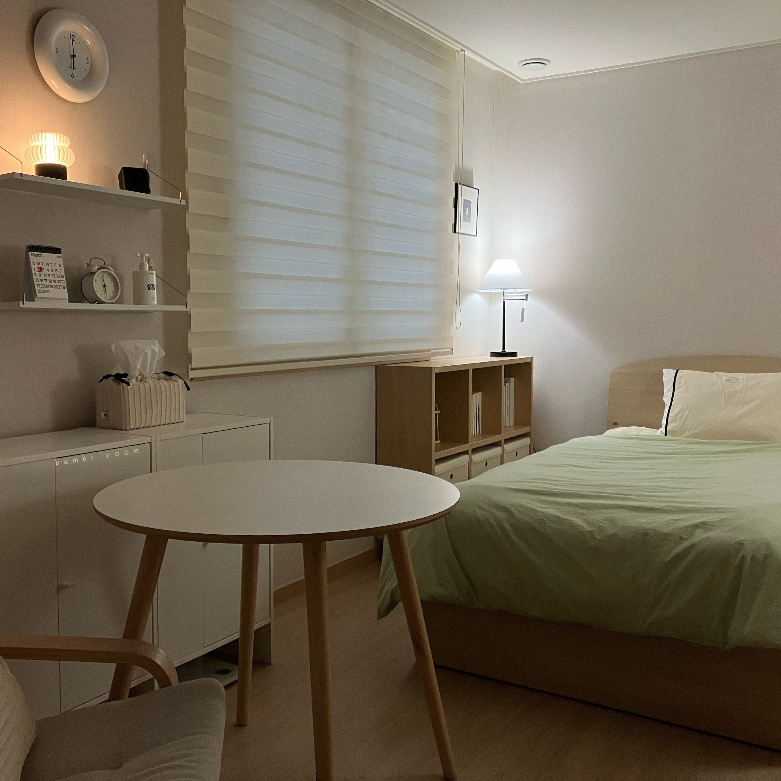 Sono Round Wood Dining Table user photo