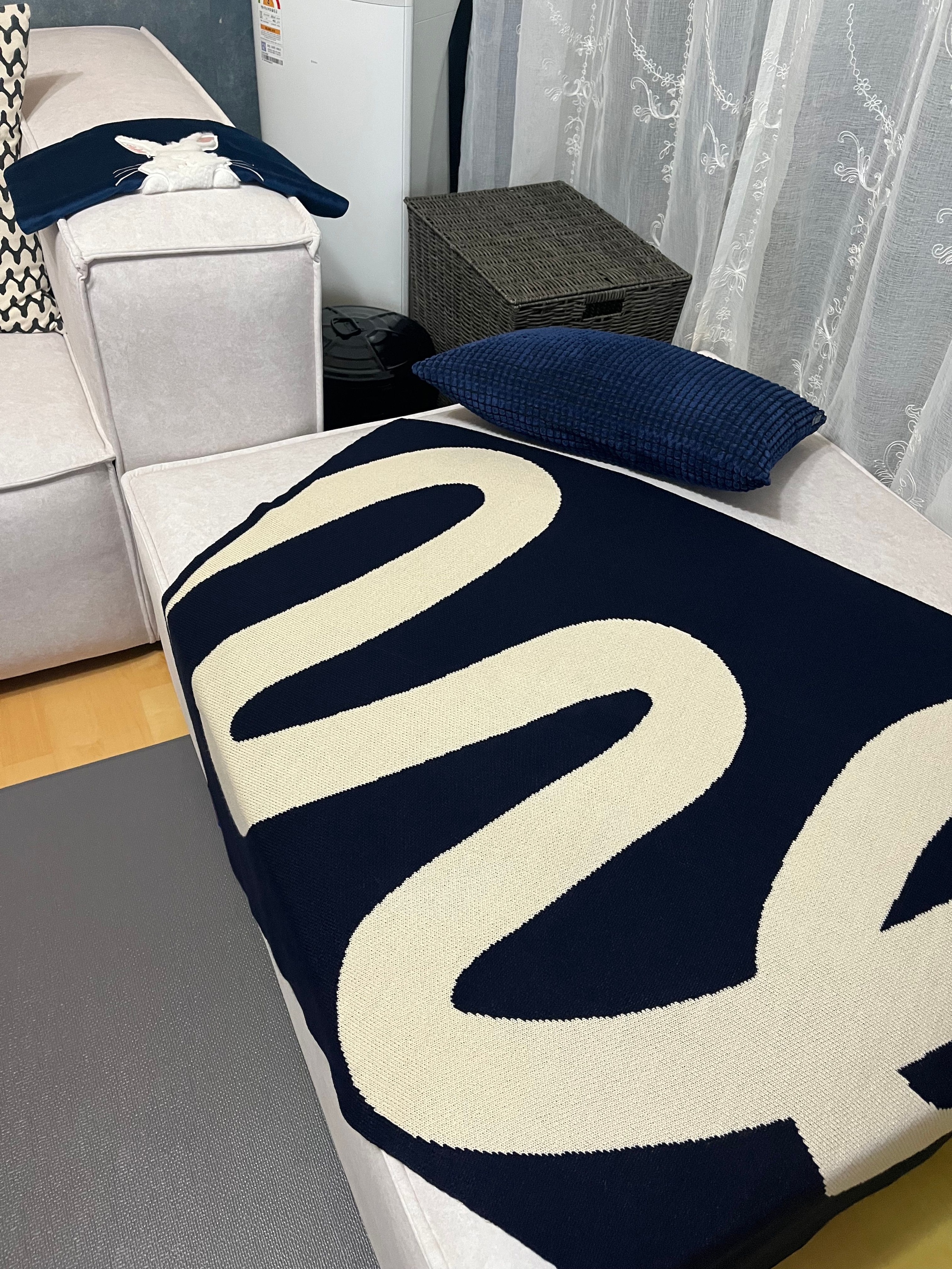 Reversible Knit Throw Blanket user photo