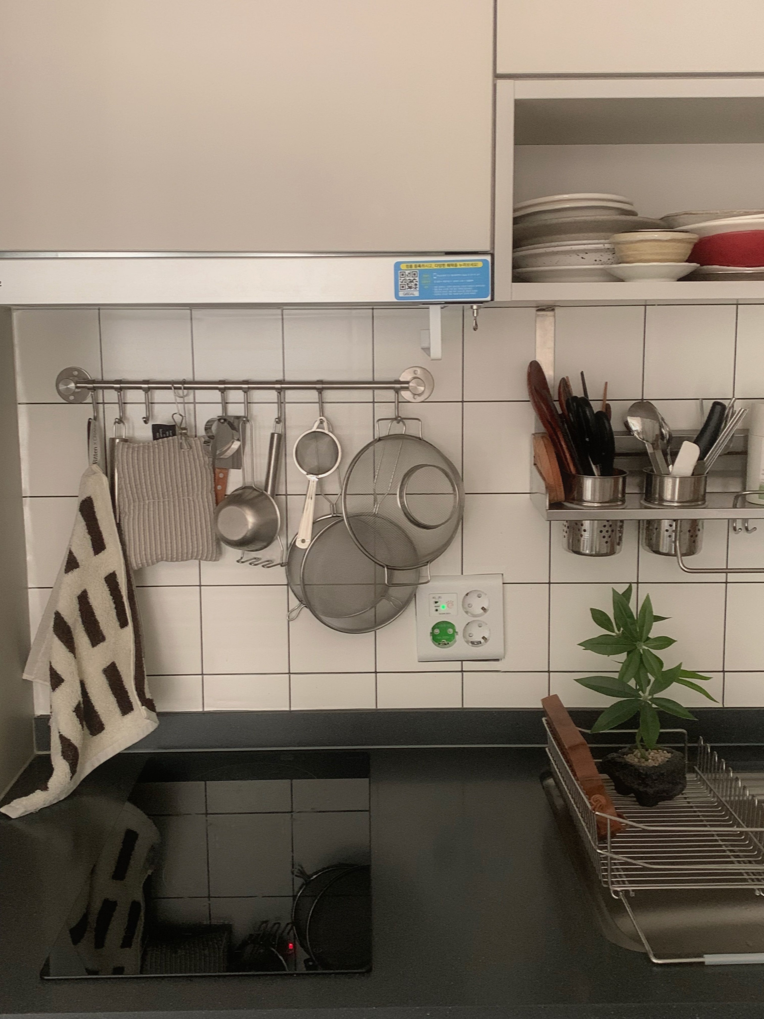 Dual Fit Sink Dish Rack user photo