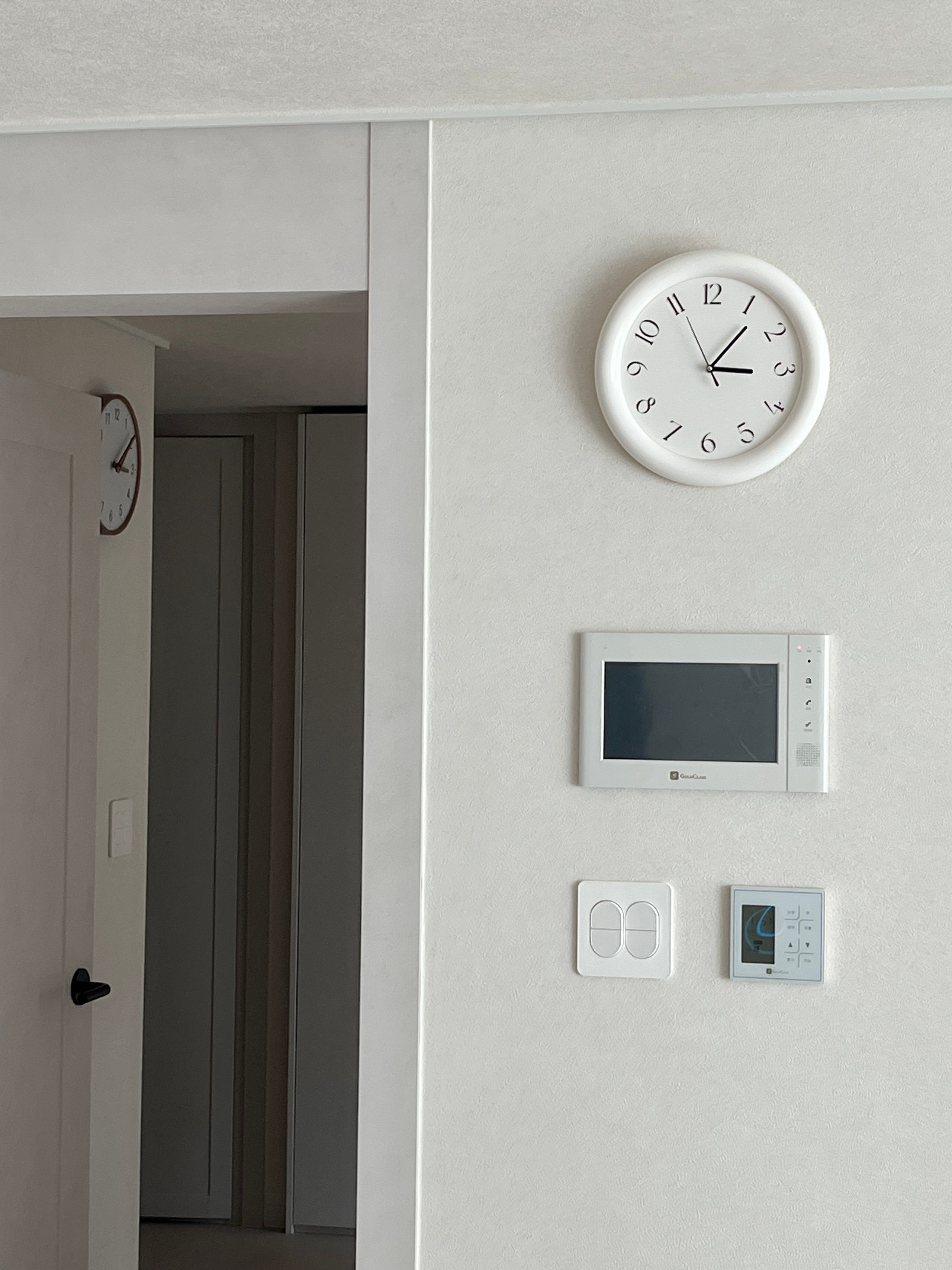 Donut Silent Lightweight Wall Clock user photo