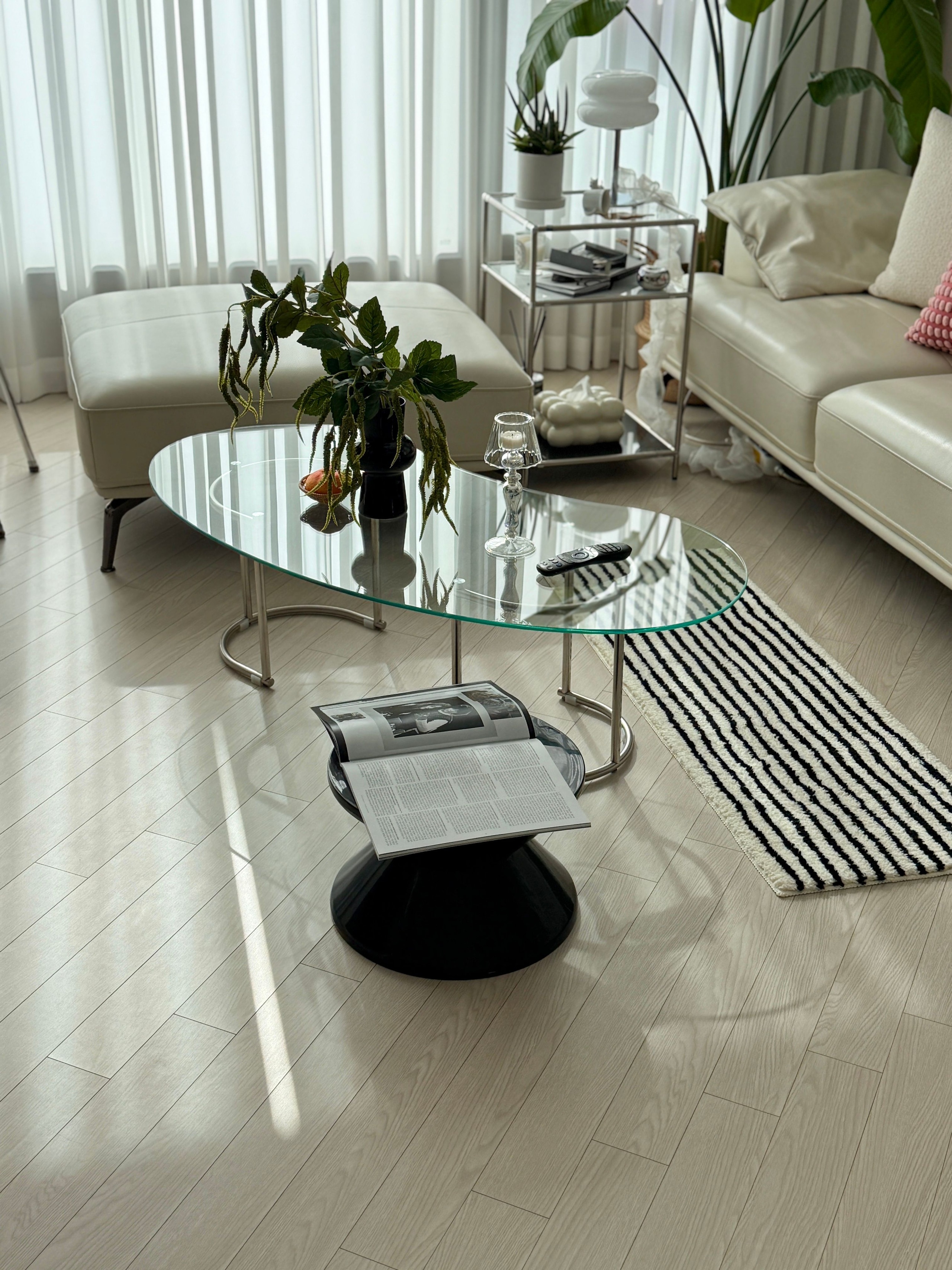 Rondi Voluminous Colored Glass Vase user photo