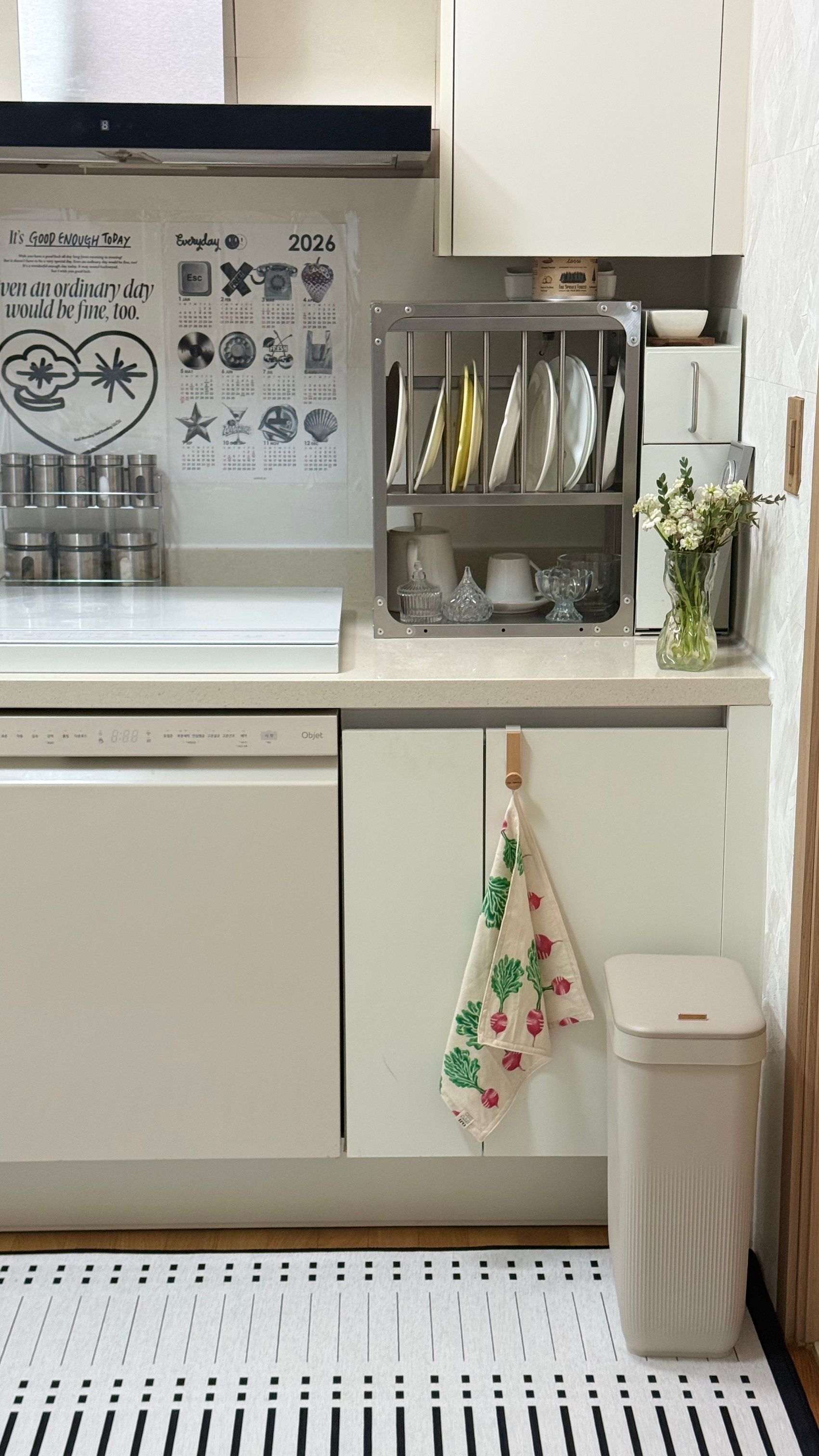 Countertop Supplement Organizer Drawer user photo