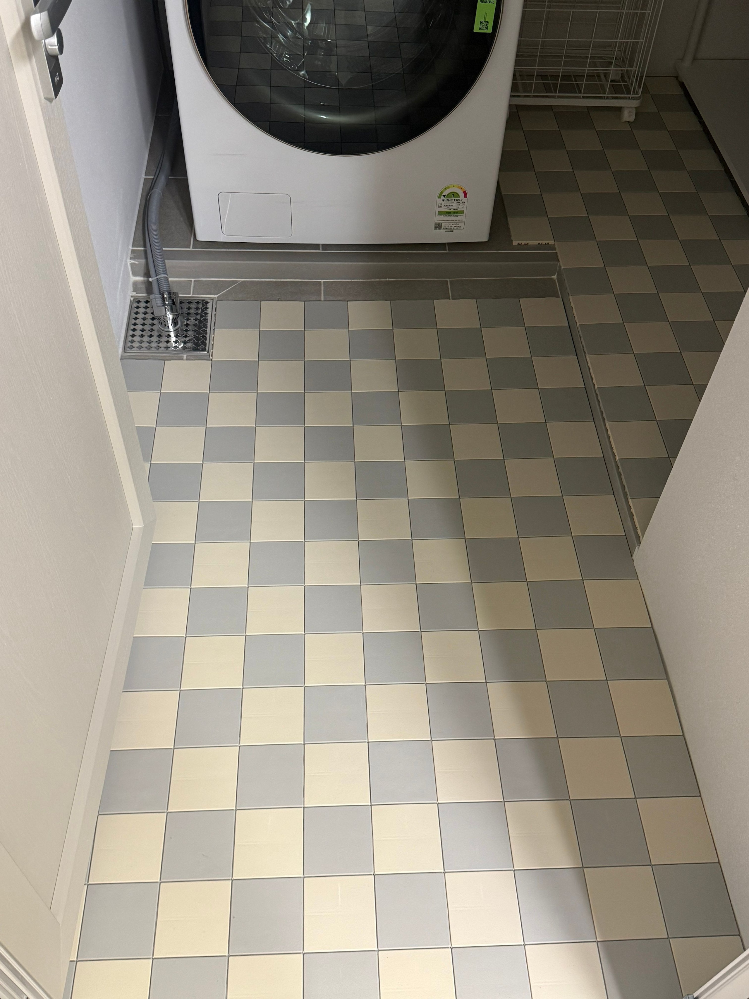 Seamless Checkerboard Deck Tile Set user photo