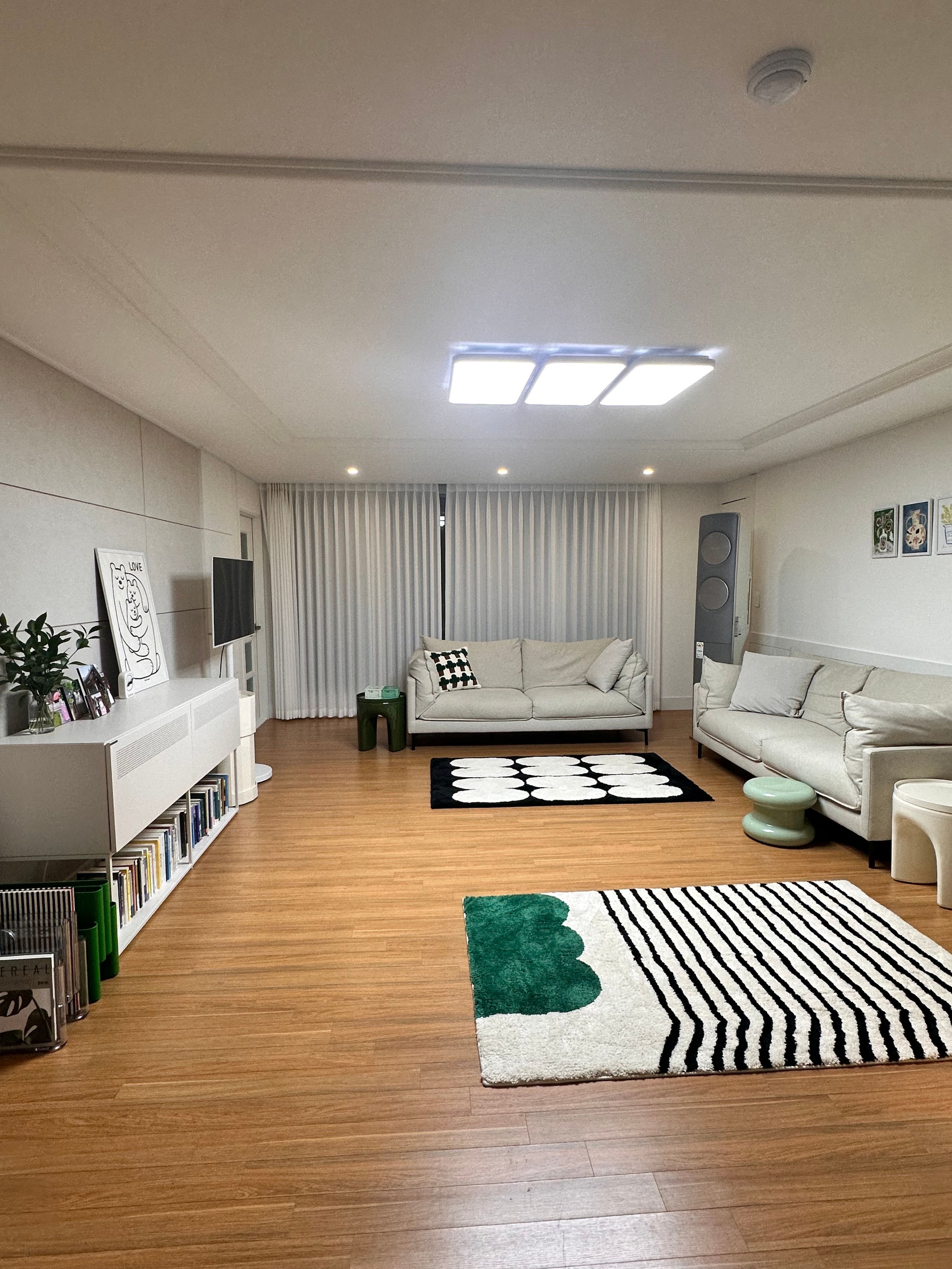 BWTZ Plush Long-Pile Jacquard Area Rug user photo