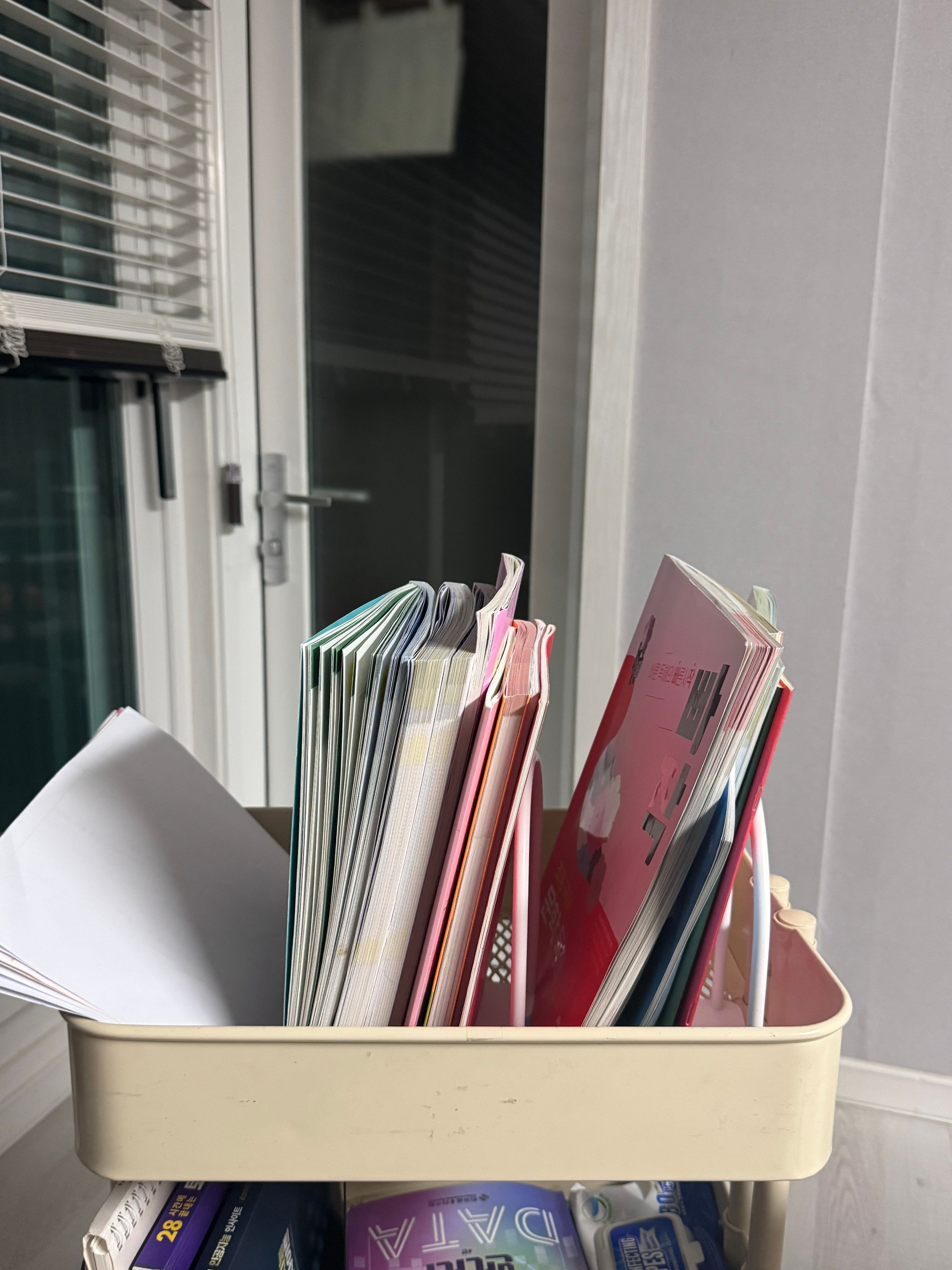U-Steel Metal Bookend Organizer user photo
