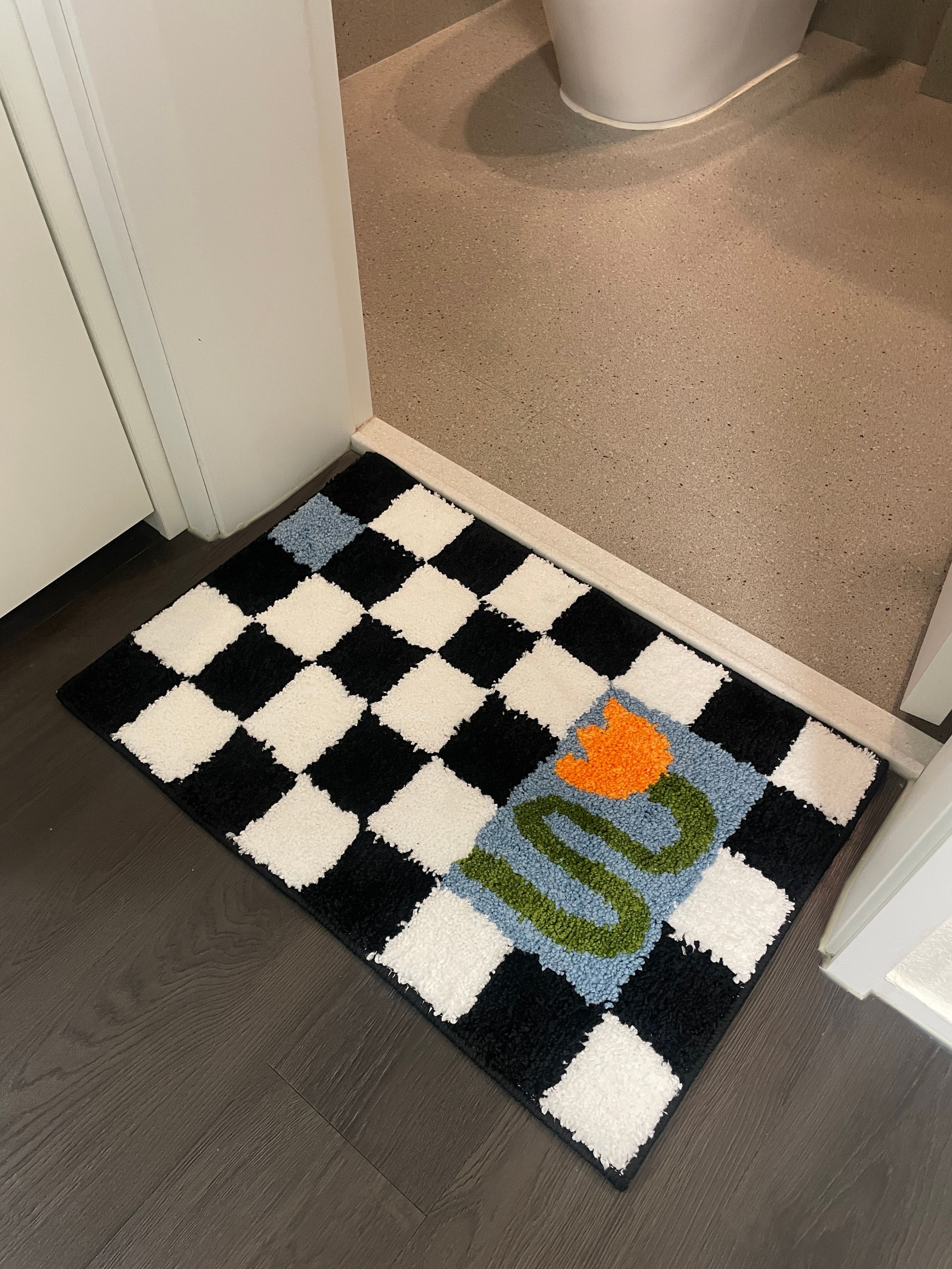 Checker Bloom Accent Rug user photo