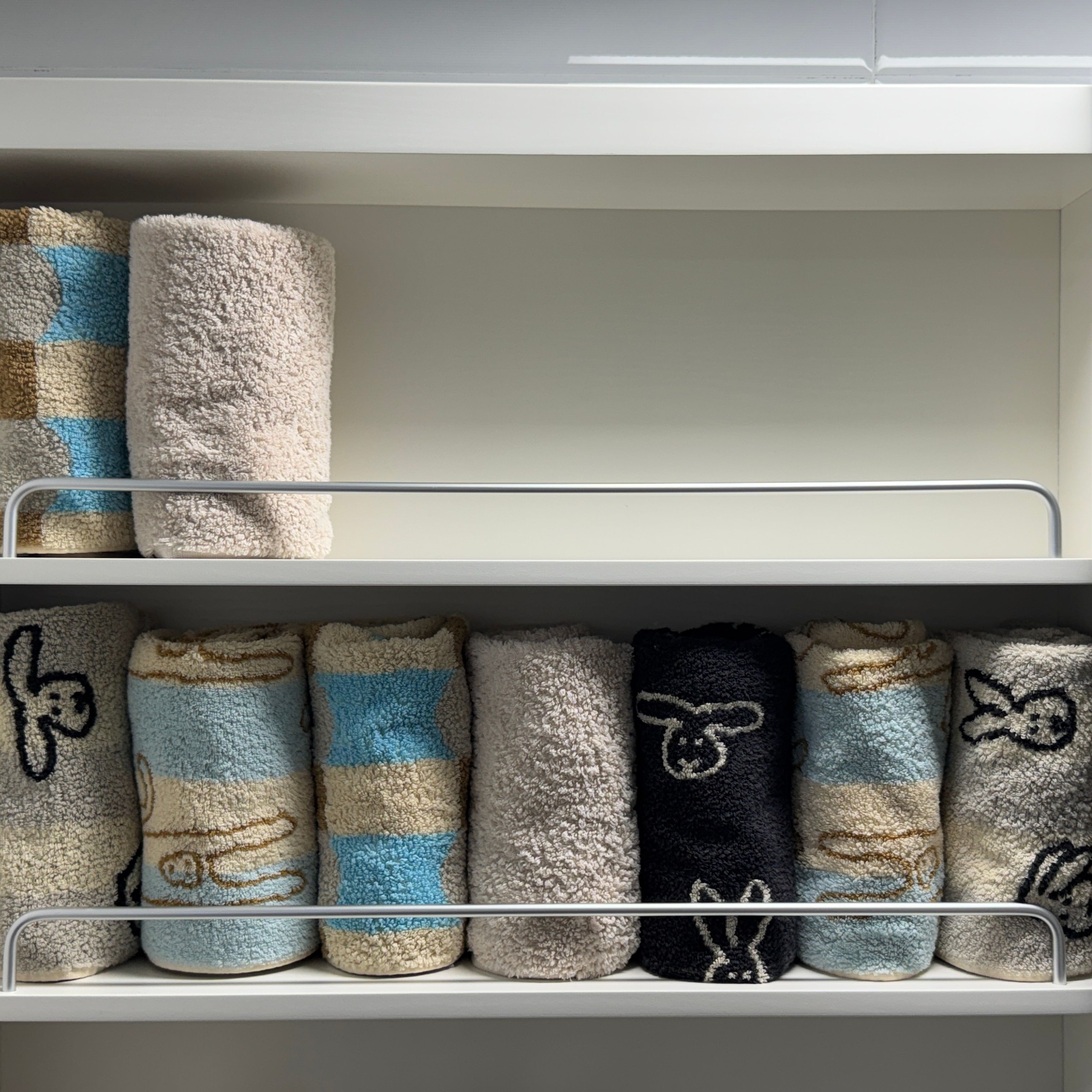 Warmgrey Tail Pick-Your-Pair Towel Set (4-Piece) user photo
