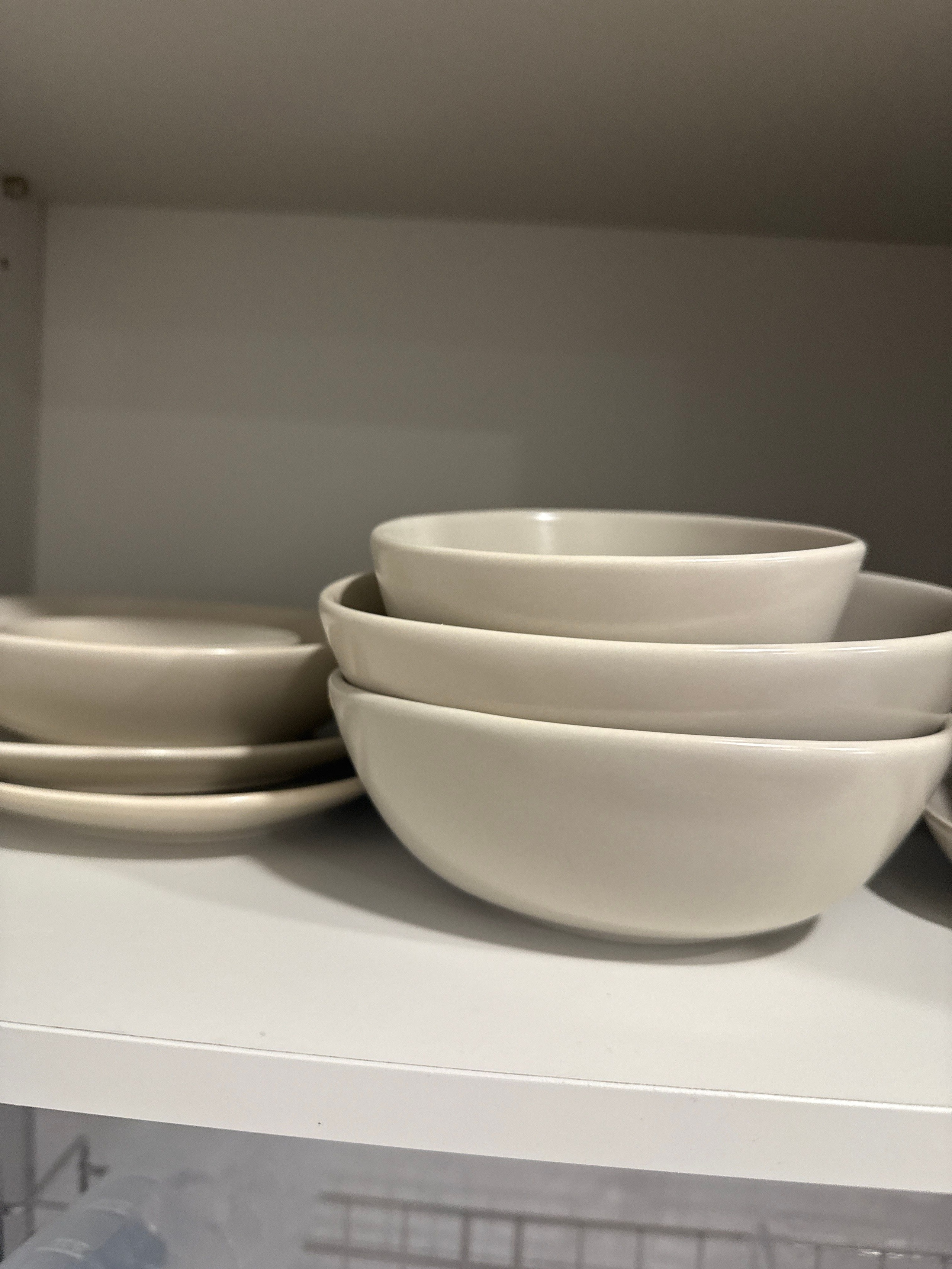 Pebble Dinnerware Set for 2 (12-Piece) user photo