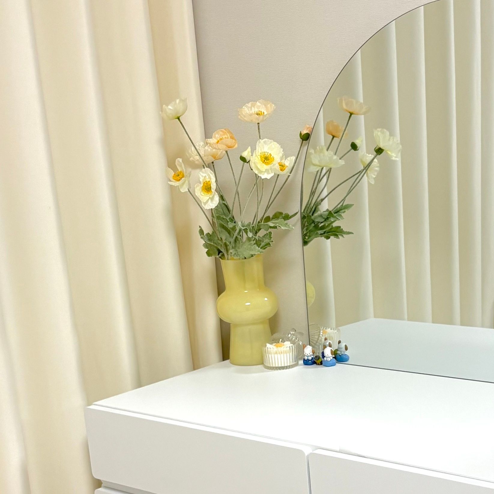 Rondi Voluminous Colored Glass Vase user photo