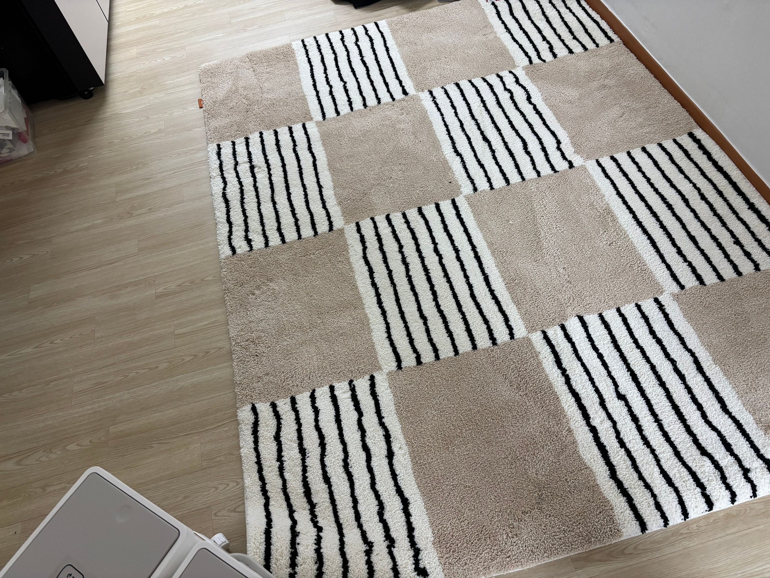 BWTZ Plush Long-Pile Jacquard Area Rug user photo