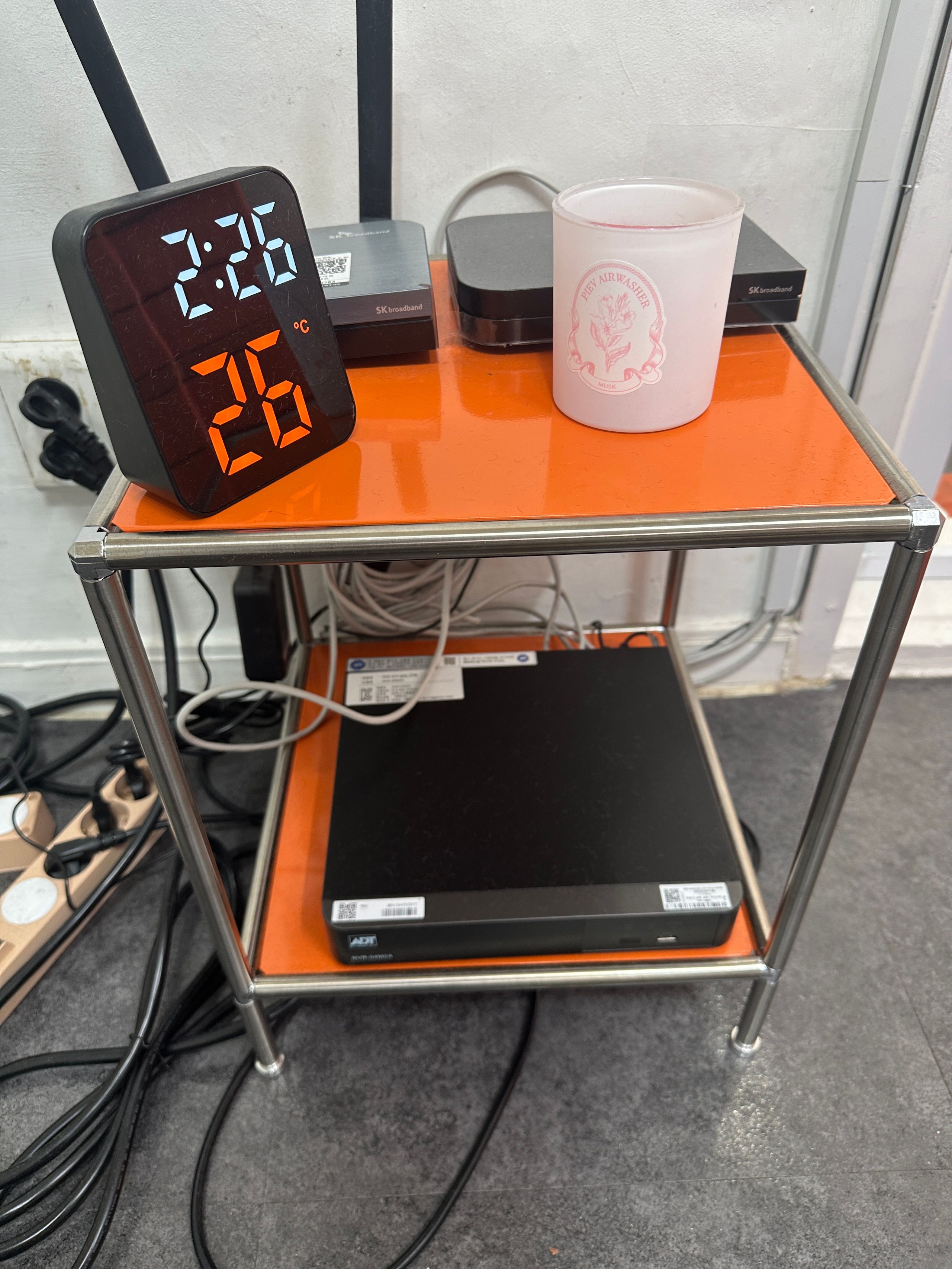 2 Tier Sqaure DIY Modular Storage Side Table user photo