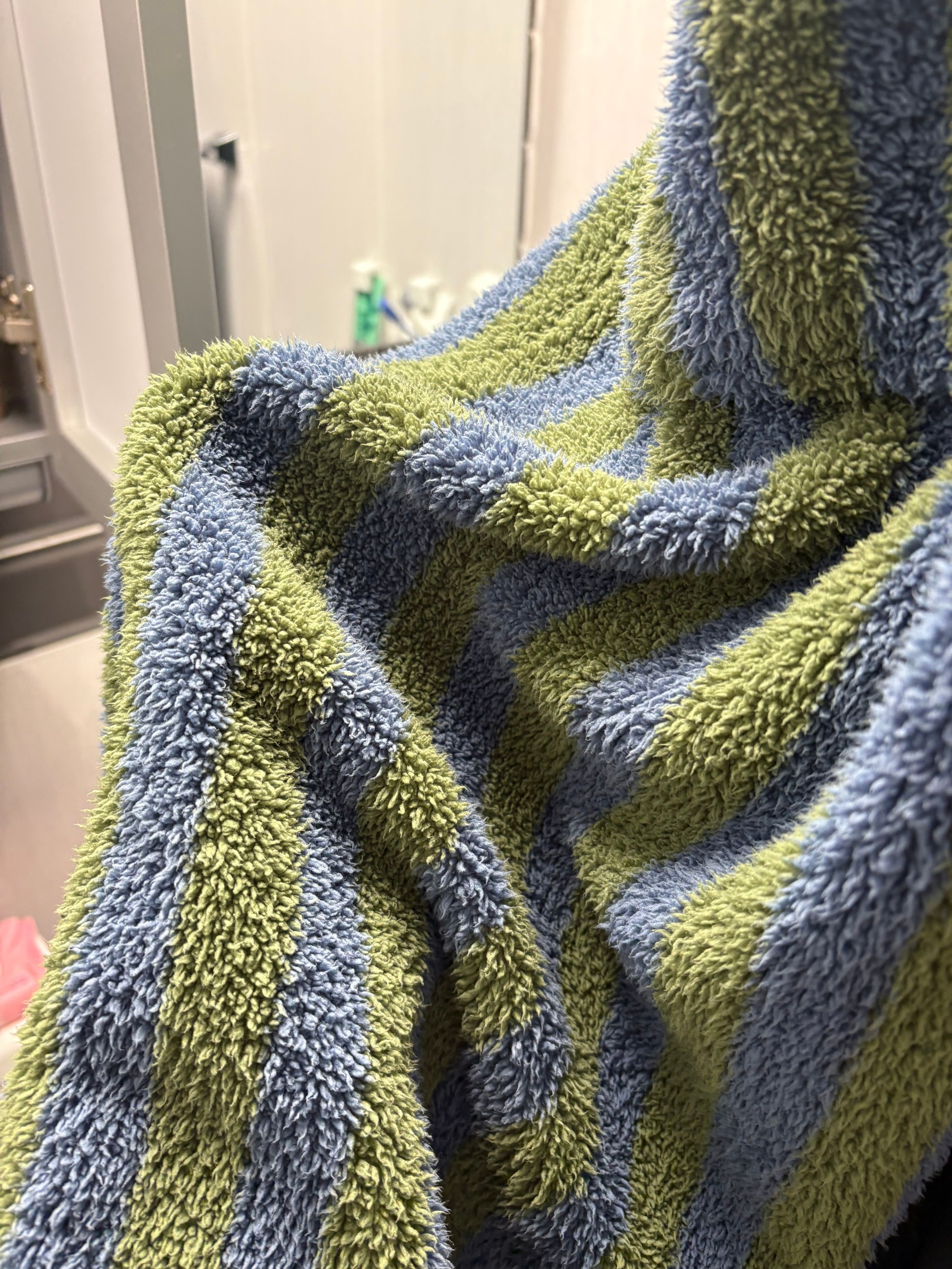 Soft Terry Stripe Robe user photo