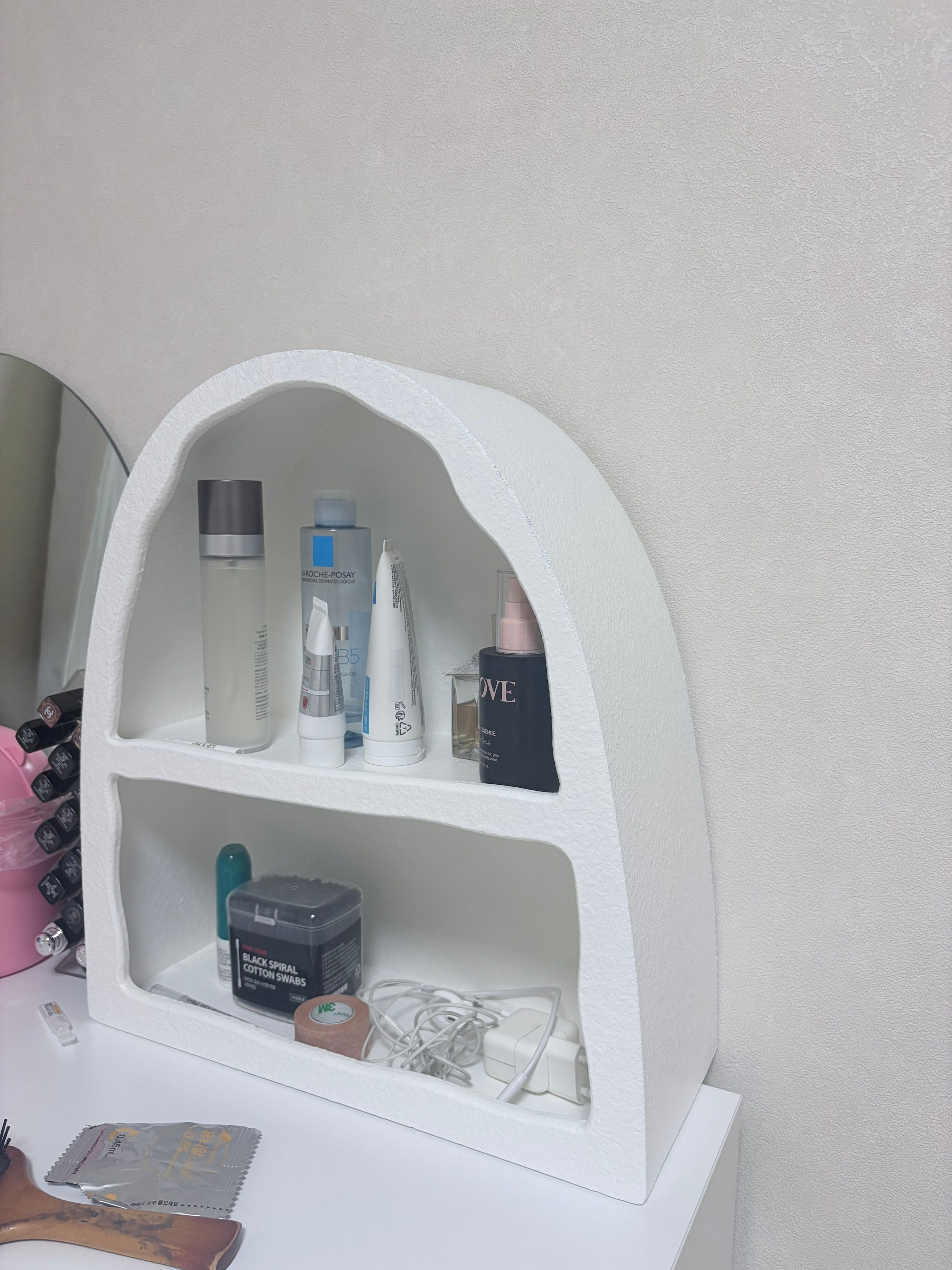Two-Tier Arched Display Shelf user photo