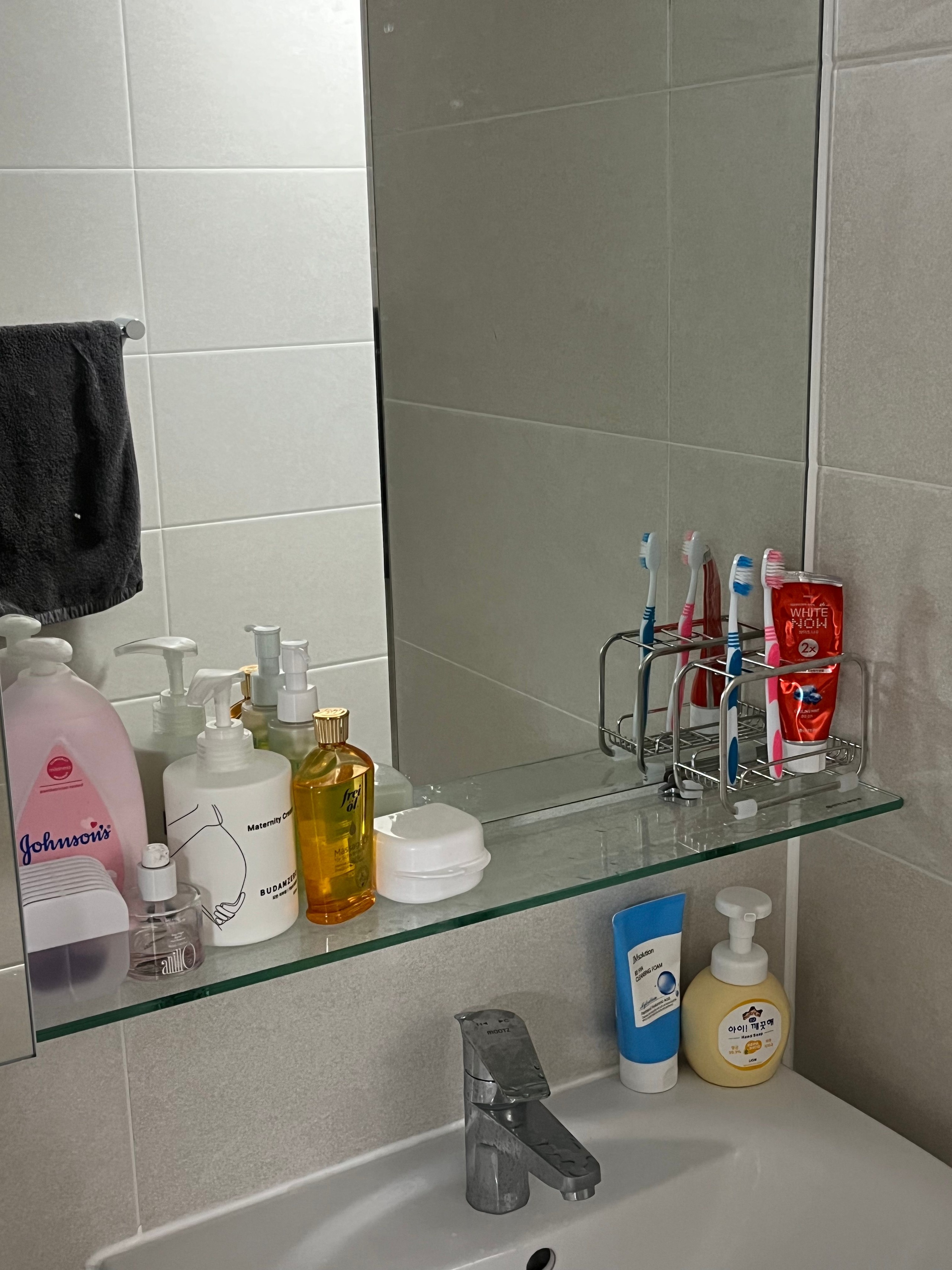 304 Stainless Steel Toothbrush Holder user photo