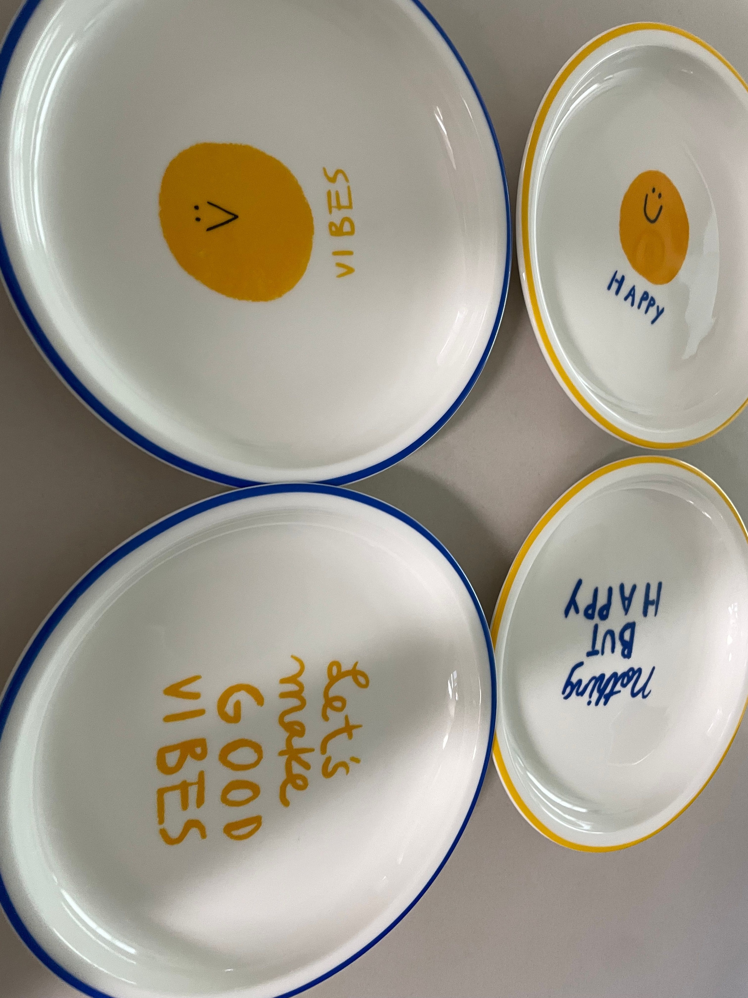ON Smile Plate Set for 4 (4-Piece) user photo