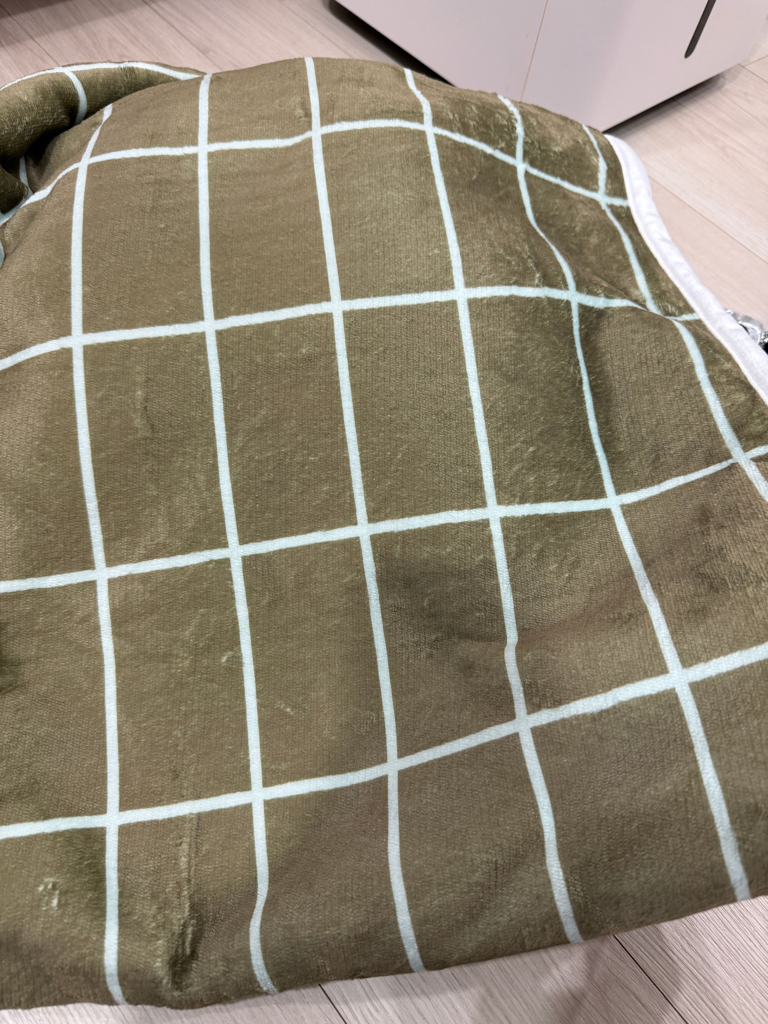 Blooming Flannel Microfiber All-Season Sherpa Blanket user photo
