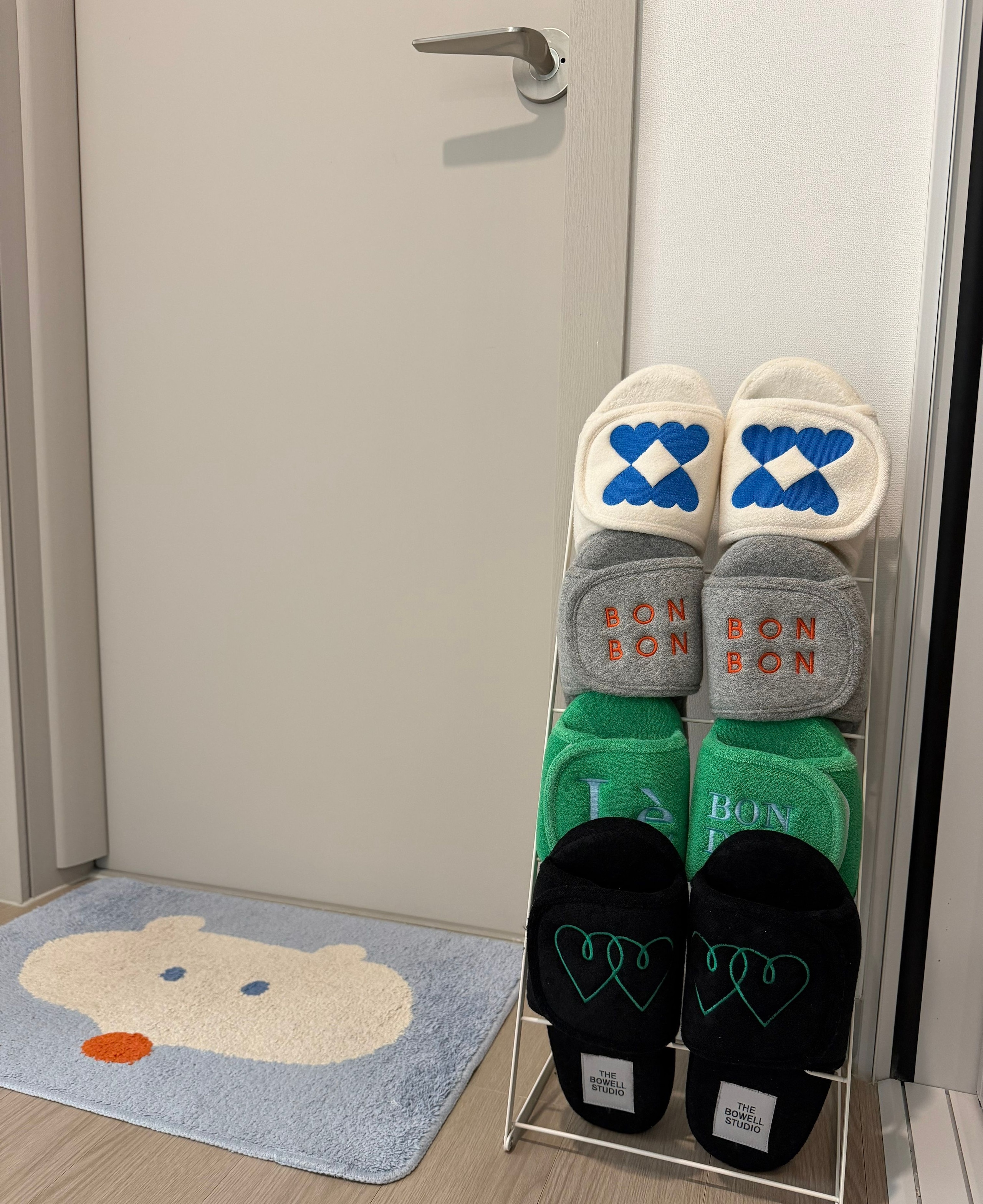 BWTZ Terry Velcro Memory Foam House Slippers user photo