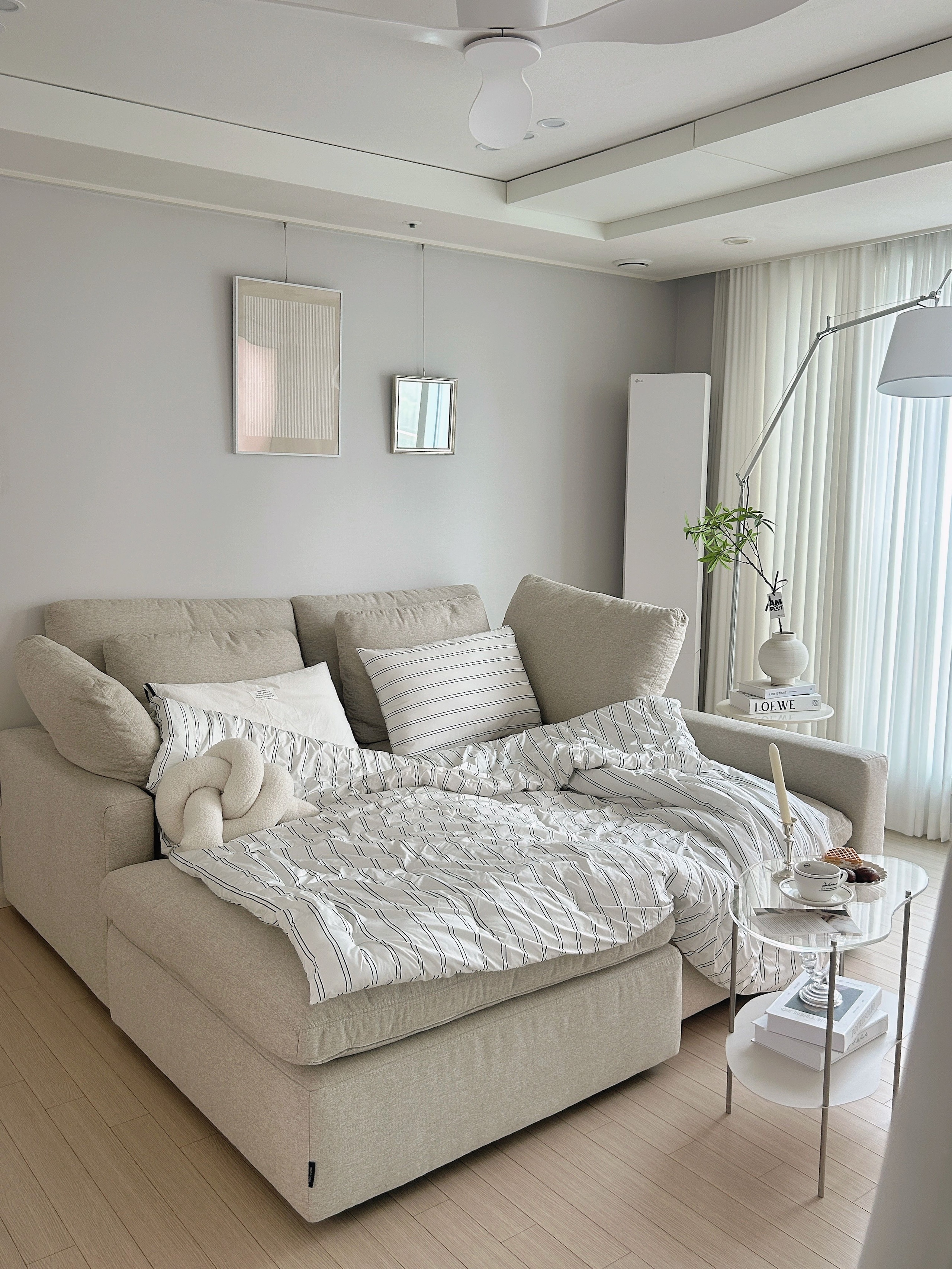 Self-Warming Stripe Comforter Set user photo
