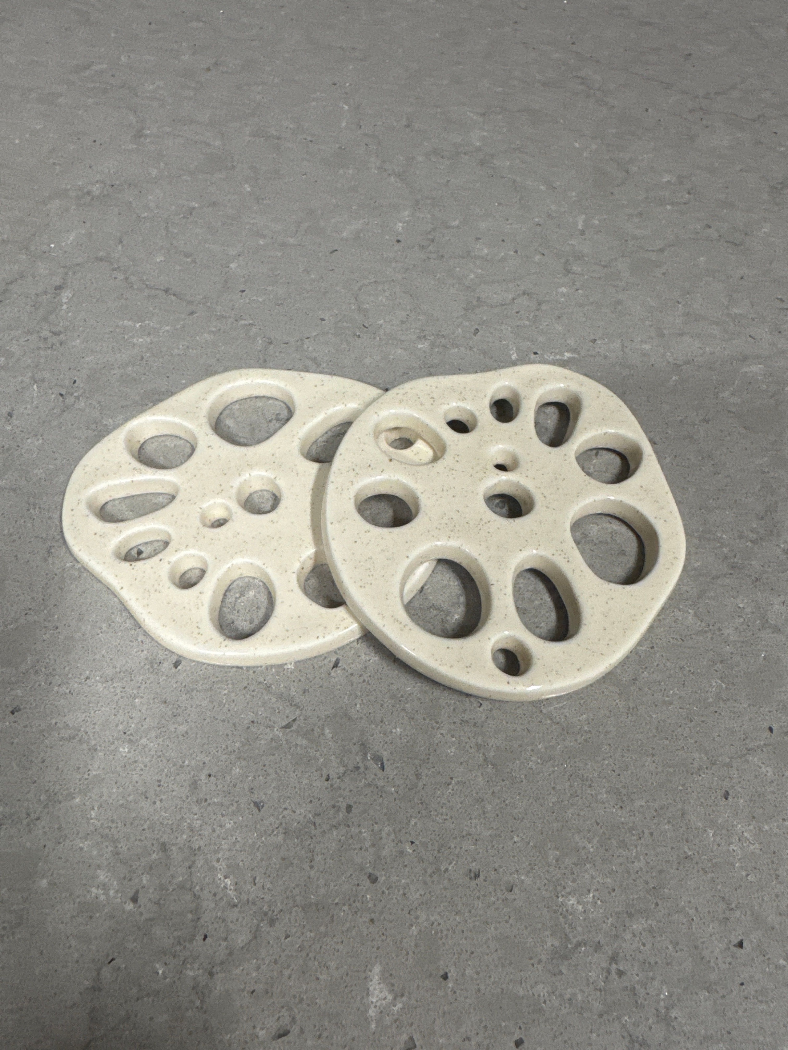 Pebbler Lotus Root Spoon Rest & Coaster user photo