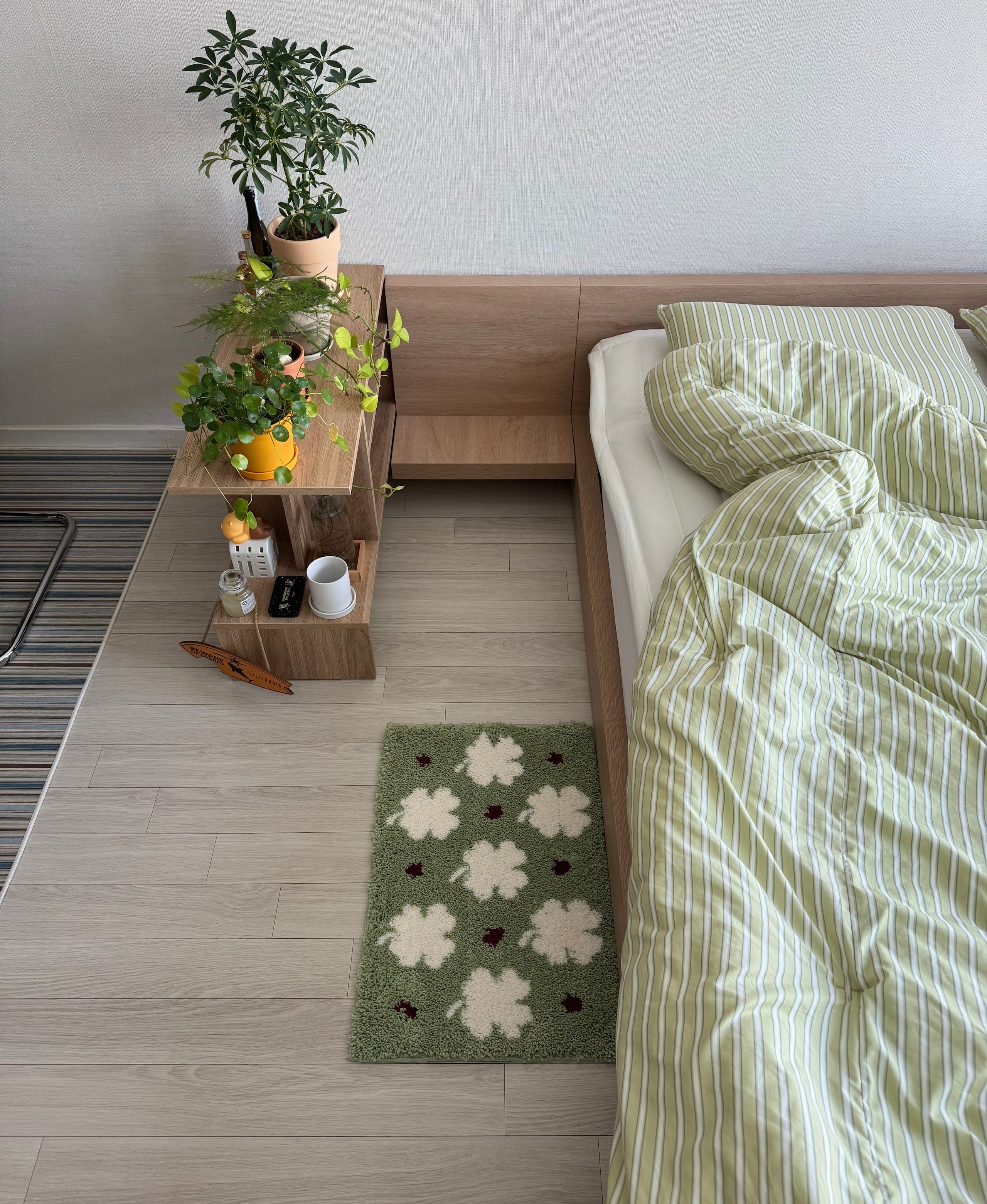 Clover Olive Accent Rug user photo