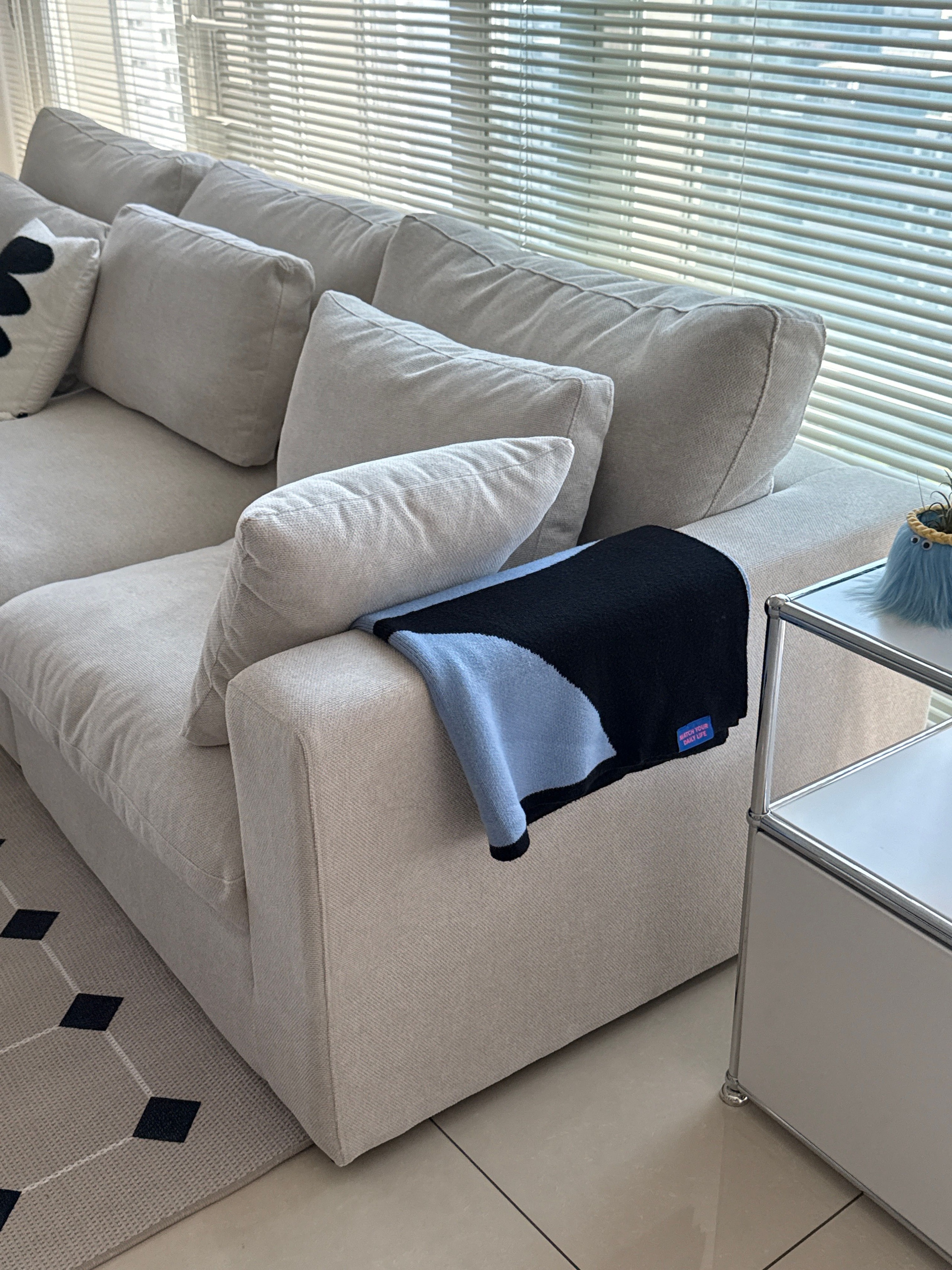 Reversible Knit Throw Blanket user photo