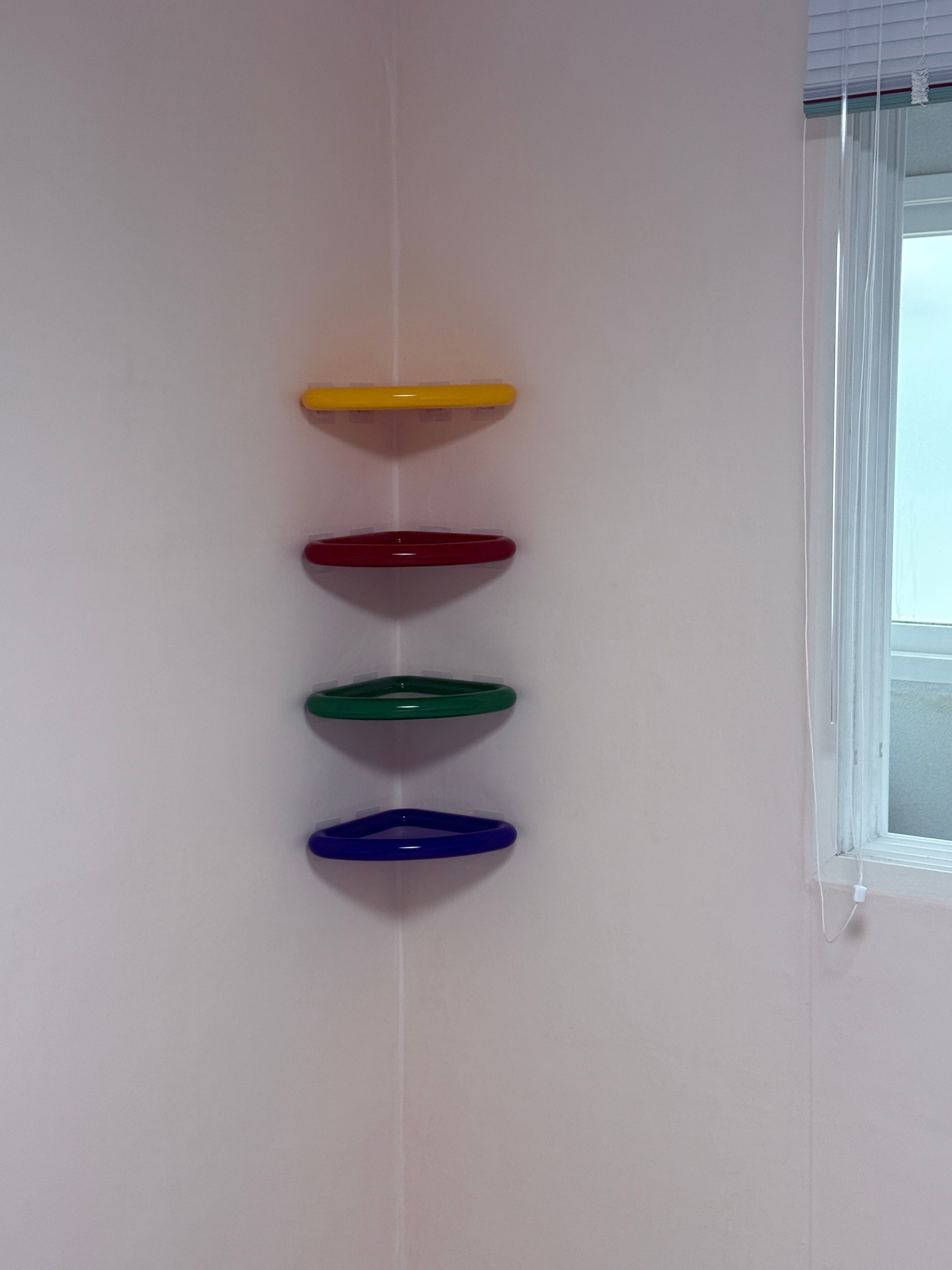 No-Drill Colorful Corner Shelf user photo