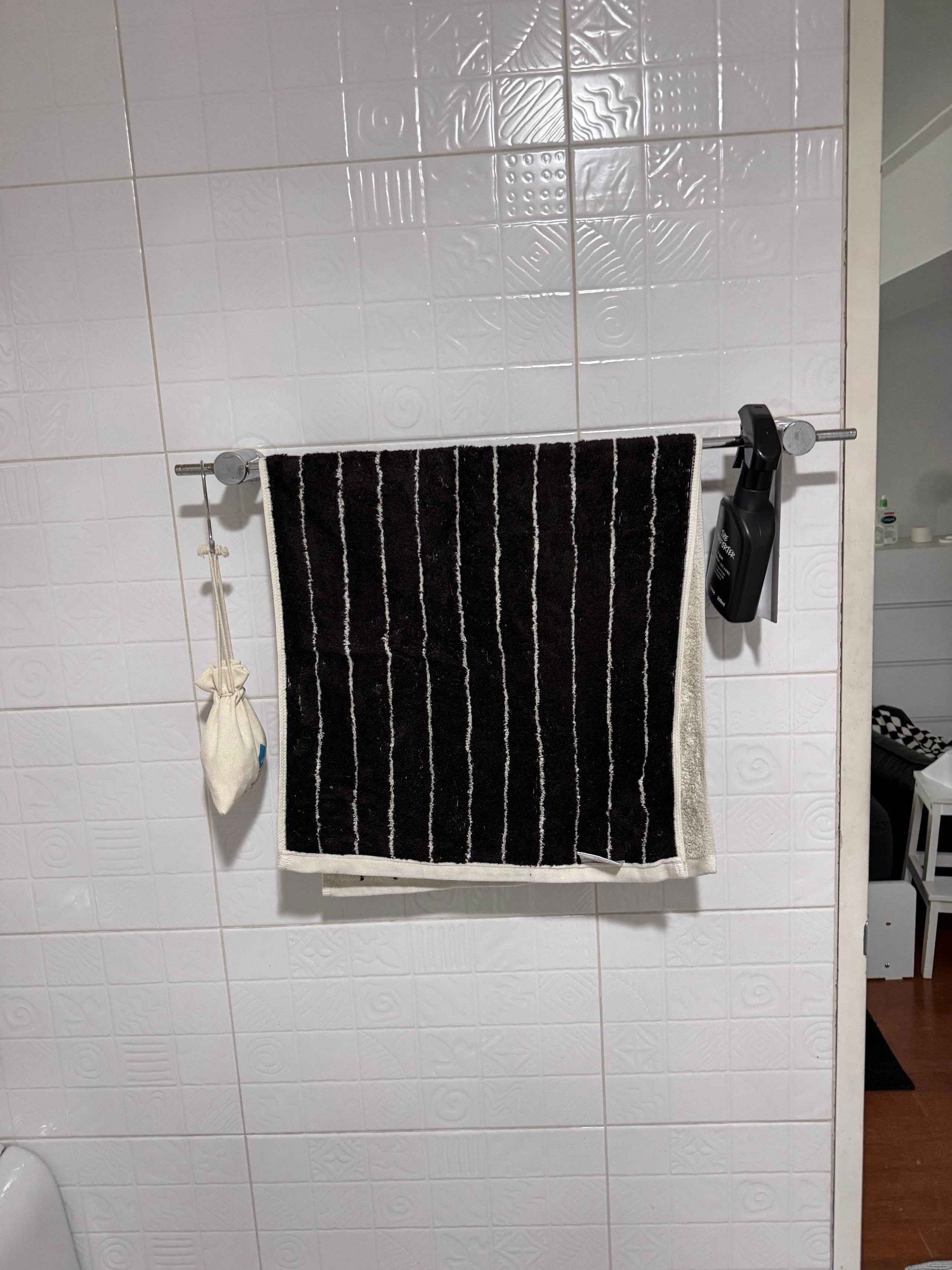 BWTZ Onyx Bamboo Yarn Hotel Face Towel user photo