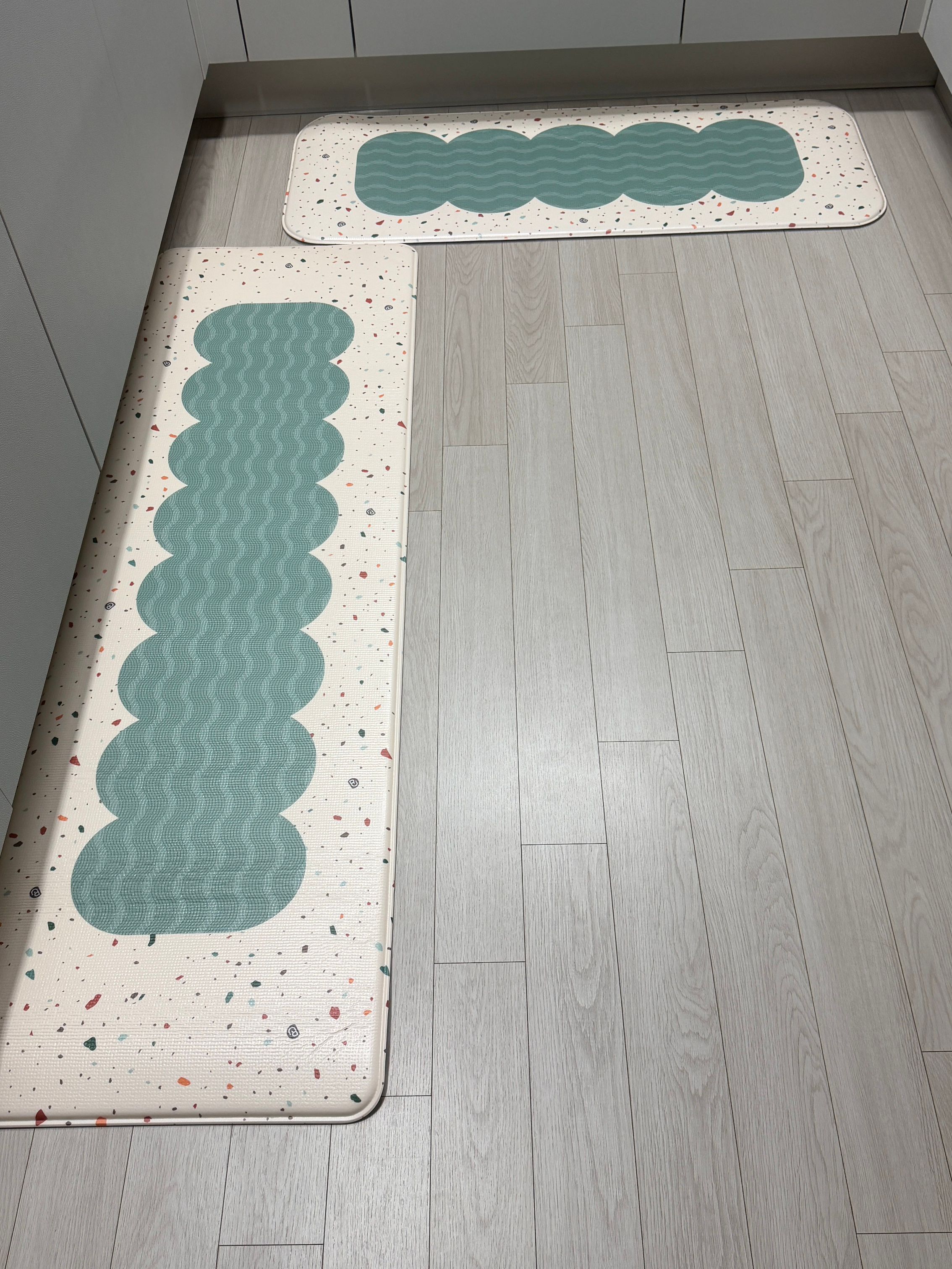 Wave Terrazzo Kitchen Cushion Mat user photo