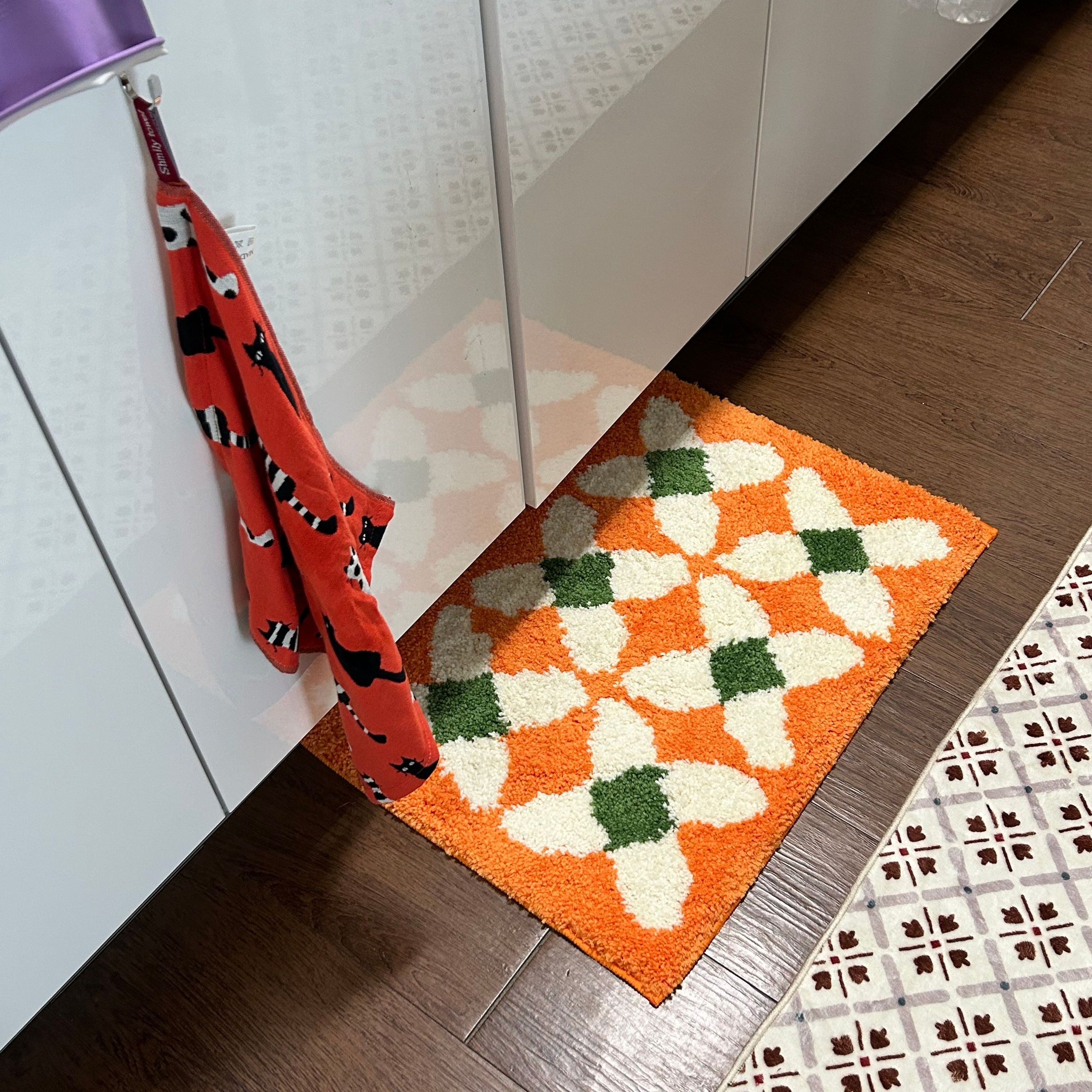 Tangerine Diamond Mini Rug user photo