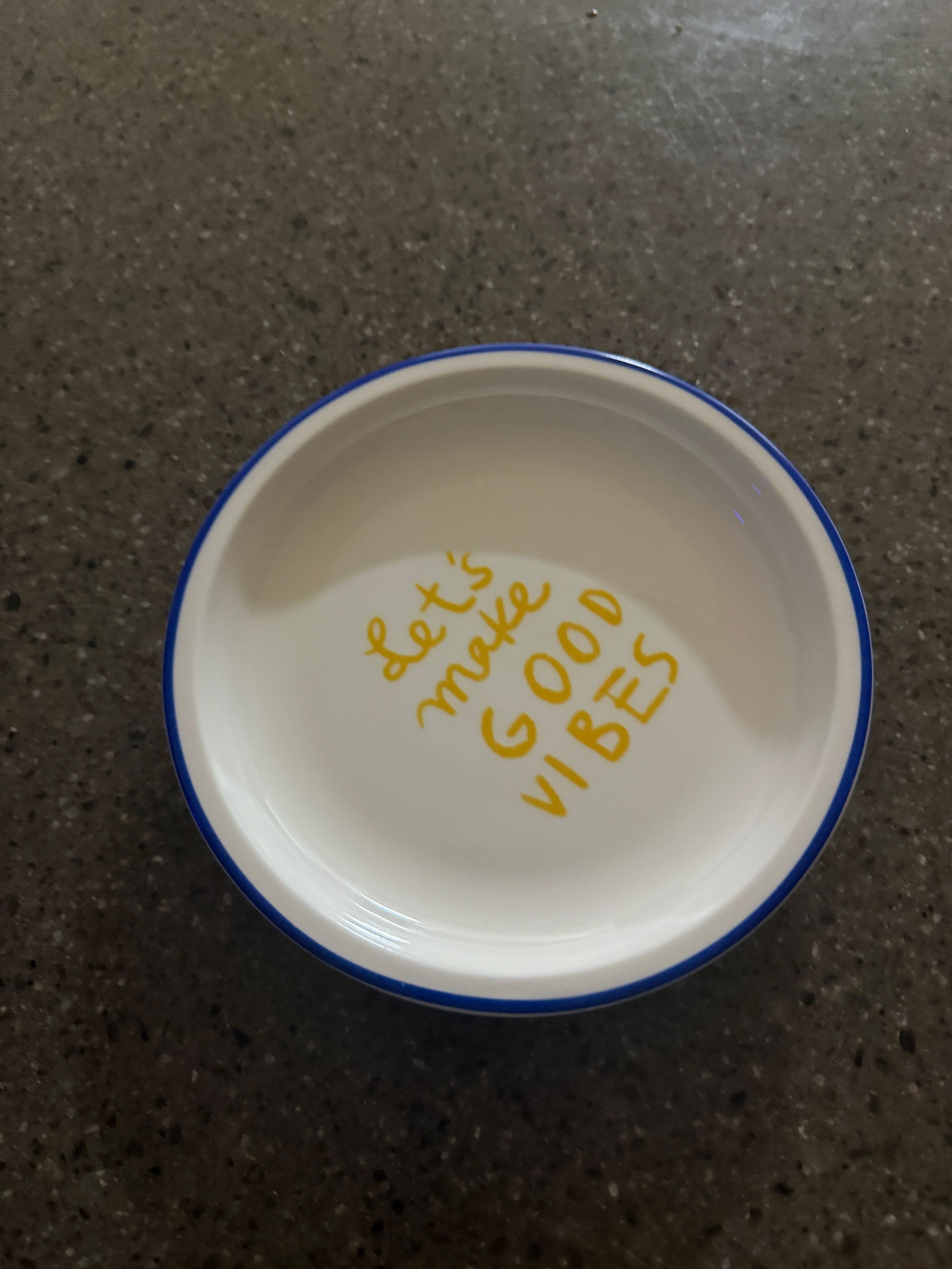ON Smile Plate Set for 4 (4-Piece) user photo