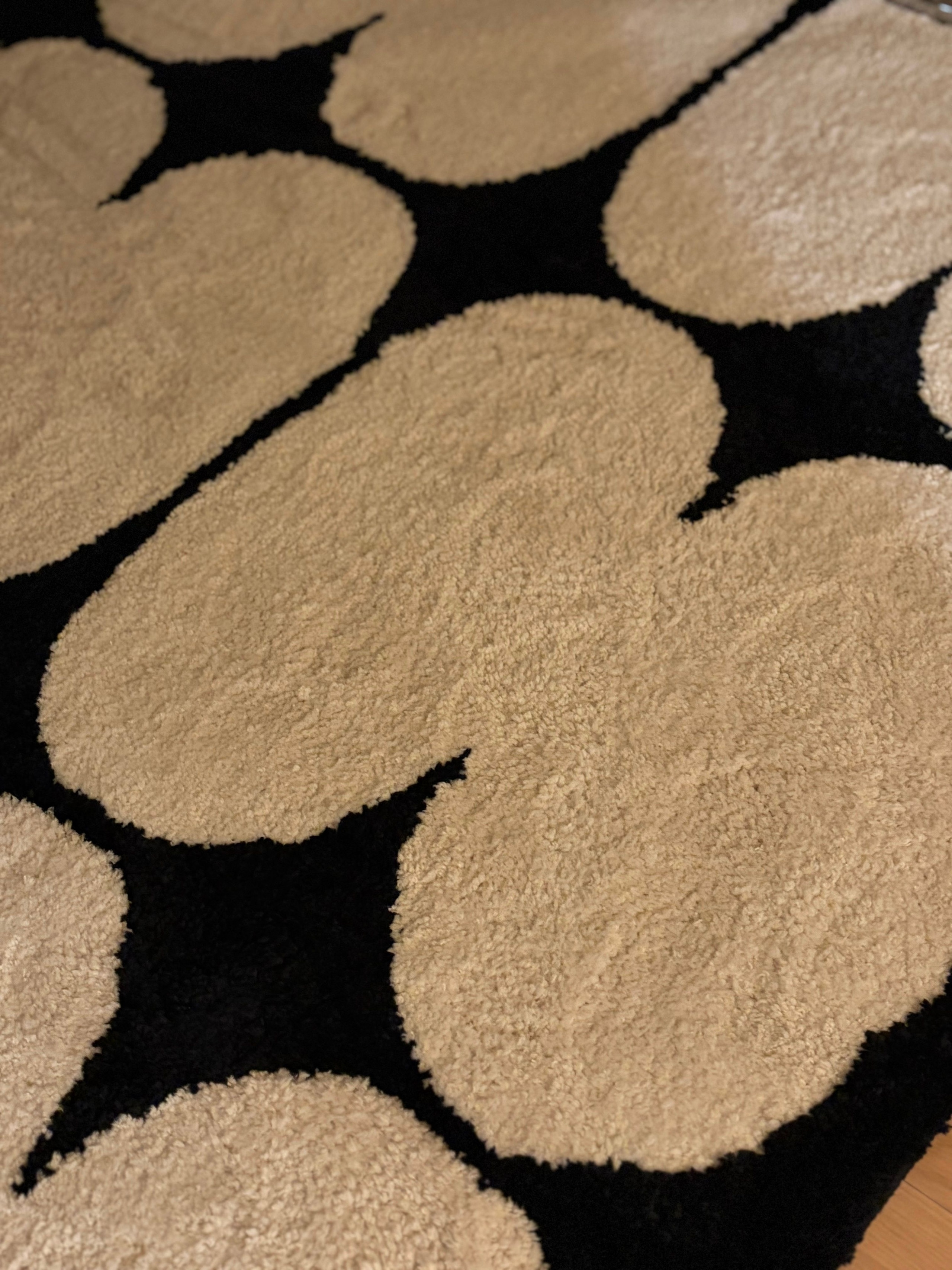 BWTZ Plush Long-Pile Jacquard Area Rug user photo