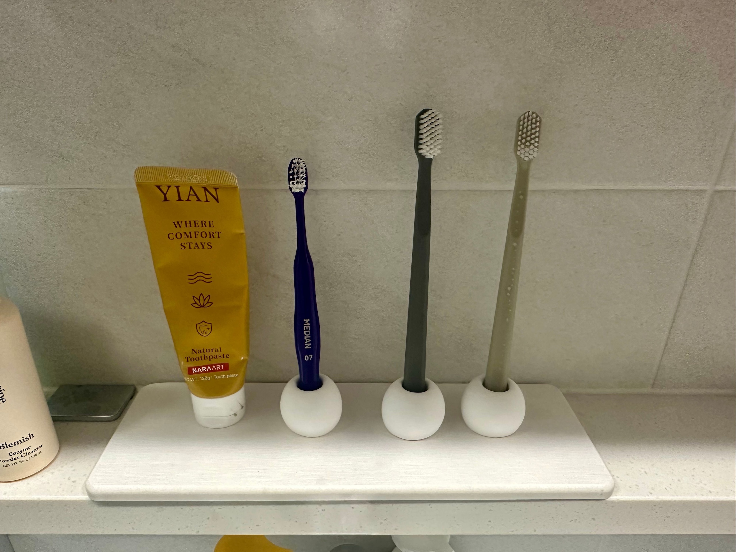 Diatomite Toothbrush Holder user photo