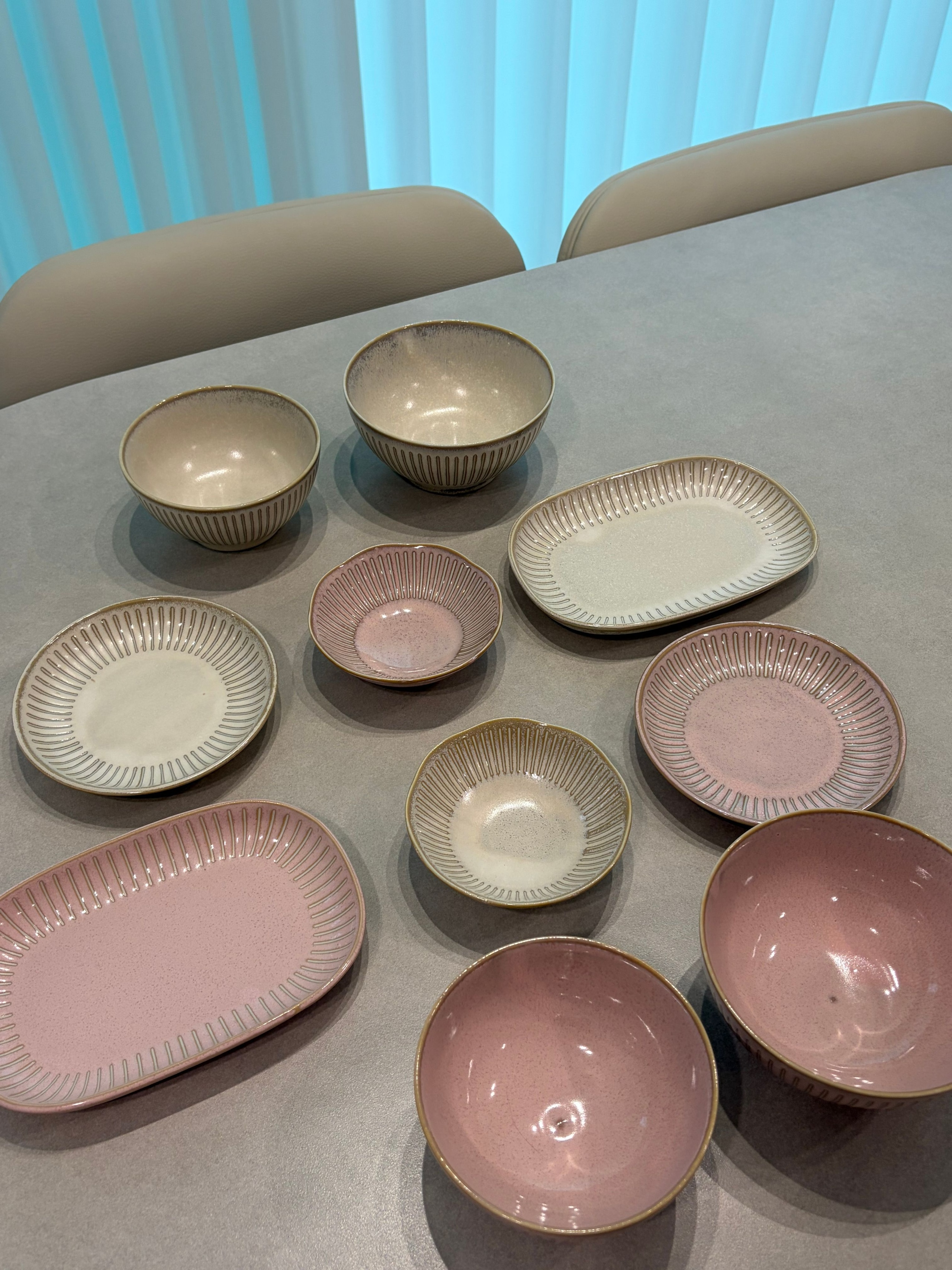 Everyday Collection Dinnerware Set for 2 (10-Piece) user photo
