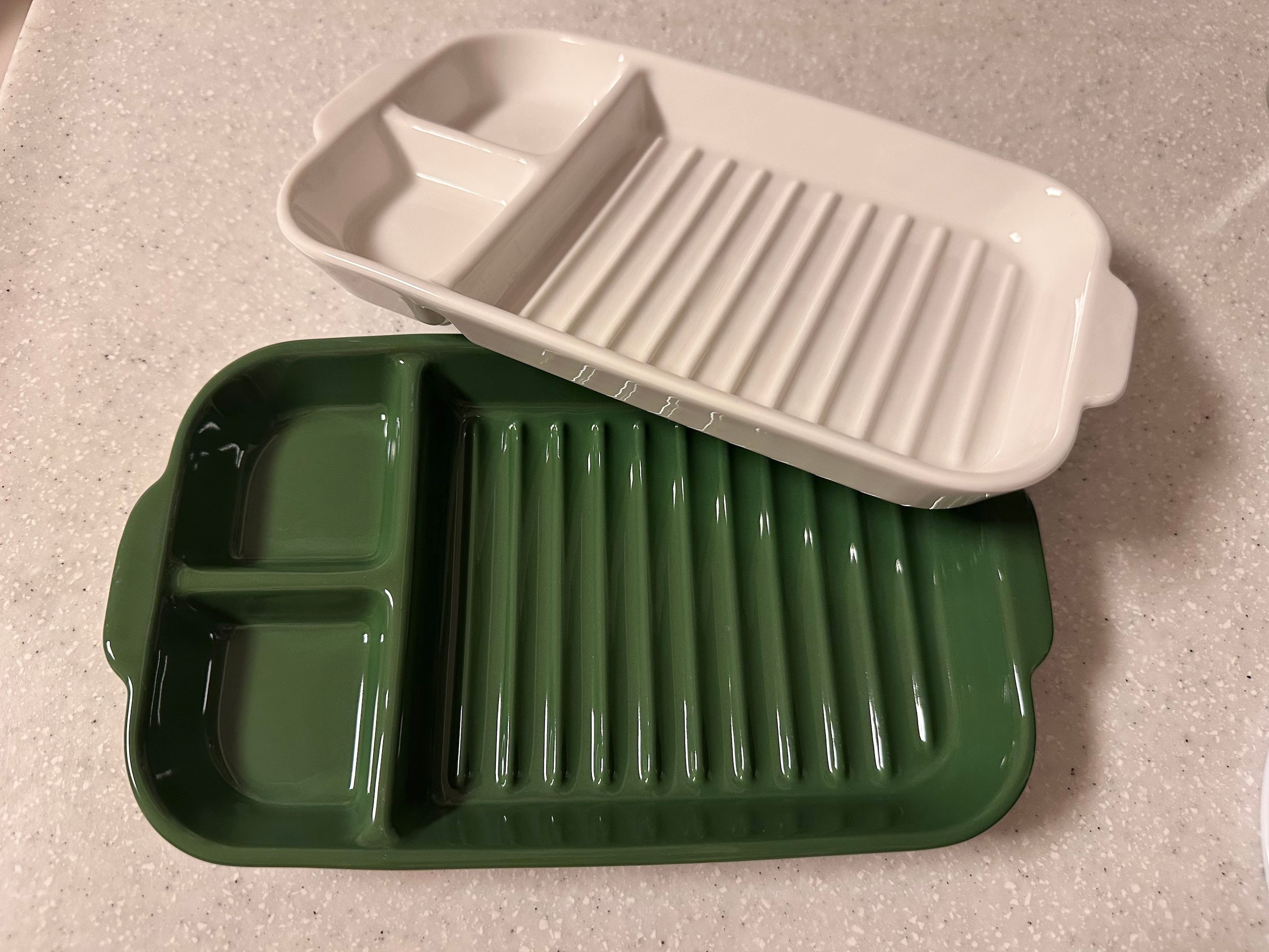 Odette Ceramic Divided Side Plate Set (2-Piece) user photo