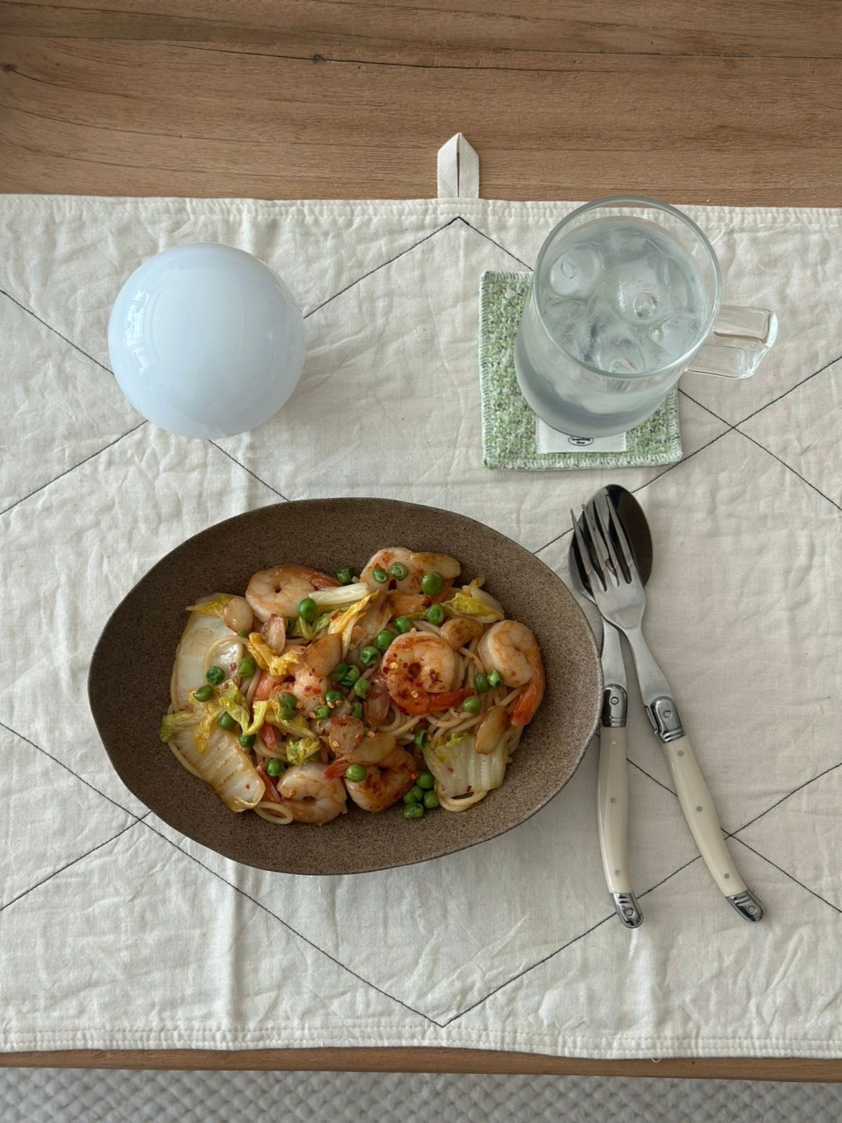 Neoul Handmade Footed Oval Pasta Bowl – Large user photo